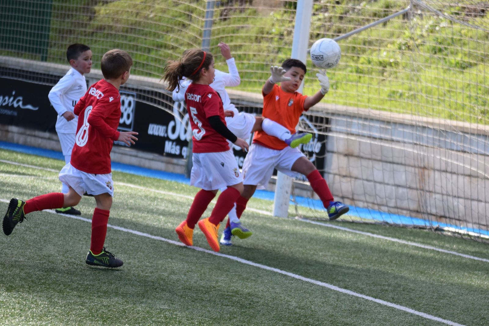 El Puerto es el líder solitario de la Liga Prebenjamín