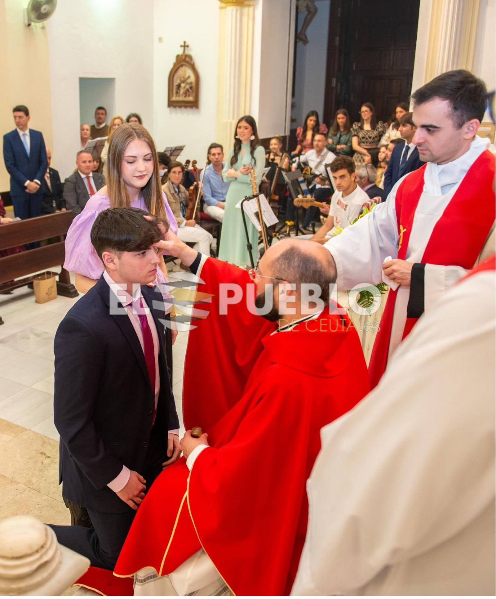 Confirmaciones en la iglesia de San Francisco este viernes