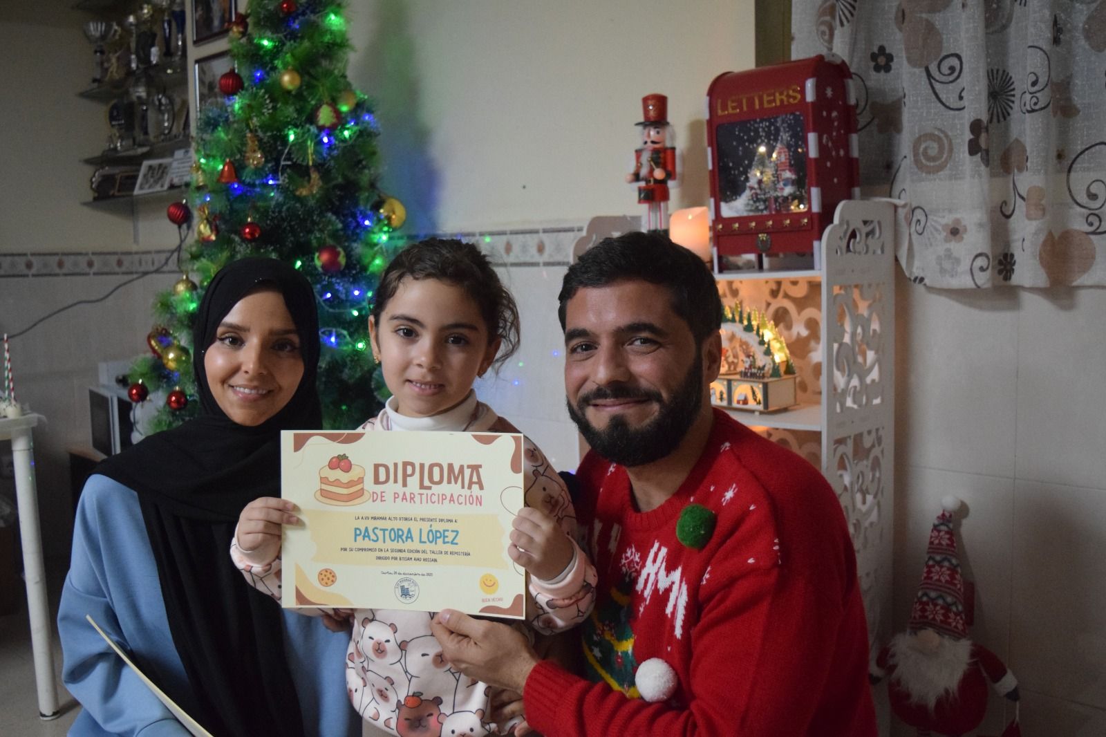 Miramar Alto cierra su proyecto 2025 con un taller de repostería infantil que impulsó Pepe Ramos