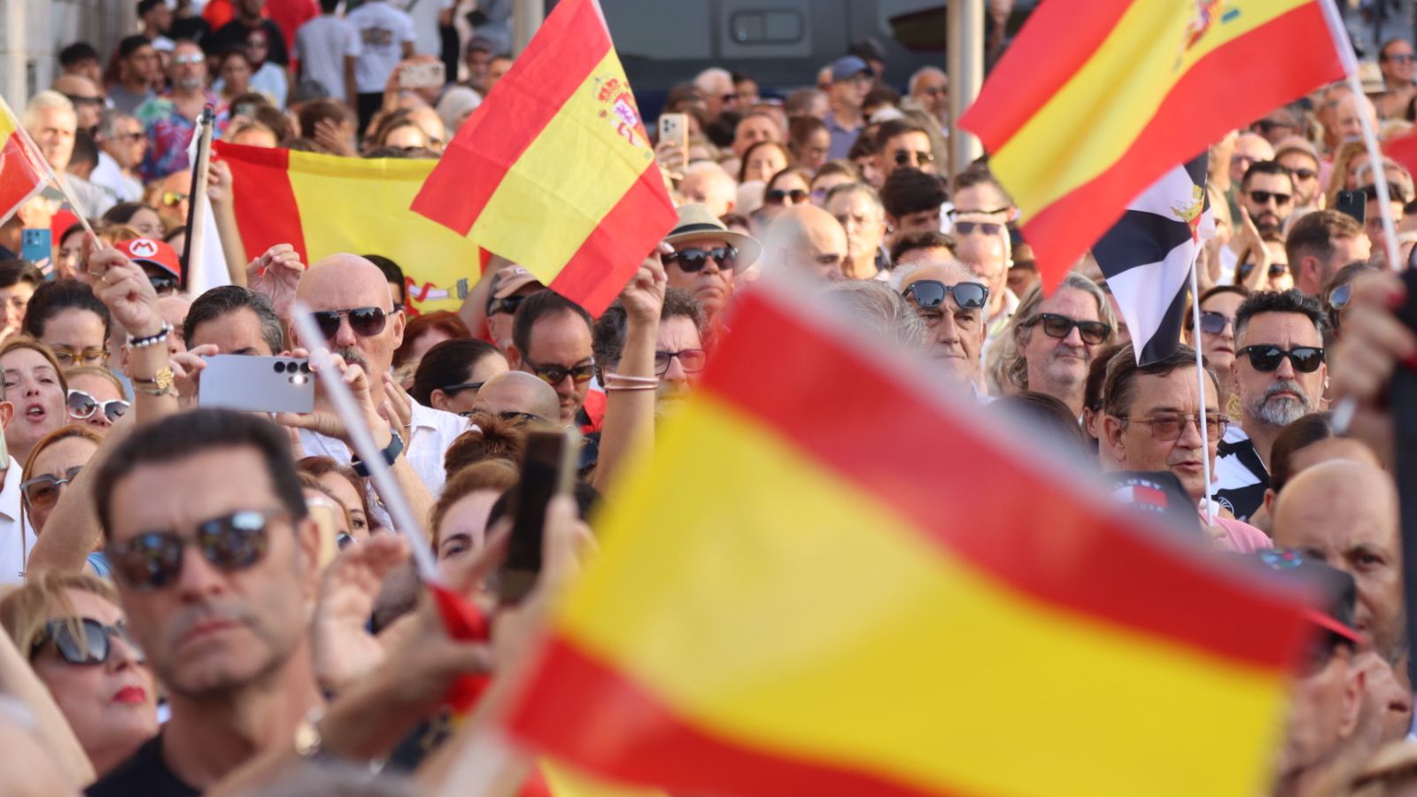 Concentración de las Cuatro Culturas por la convivencia y por soluciones ante la crisis migratoria