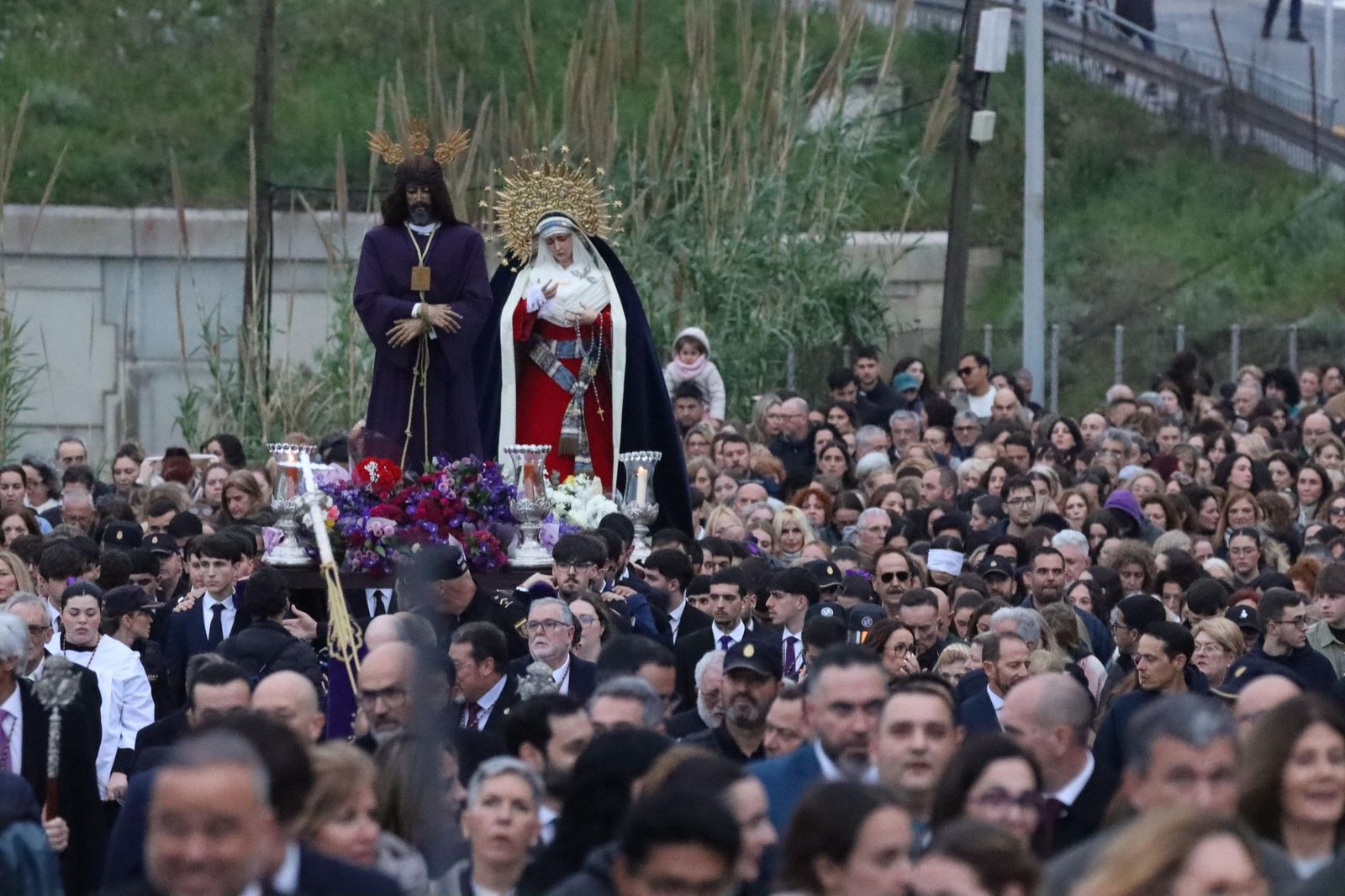 Fe, redención y  convivencia: Ceuta vuelve a mostrar sus mejores galas en el Traslado del Cautivo