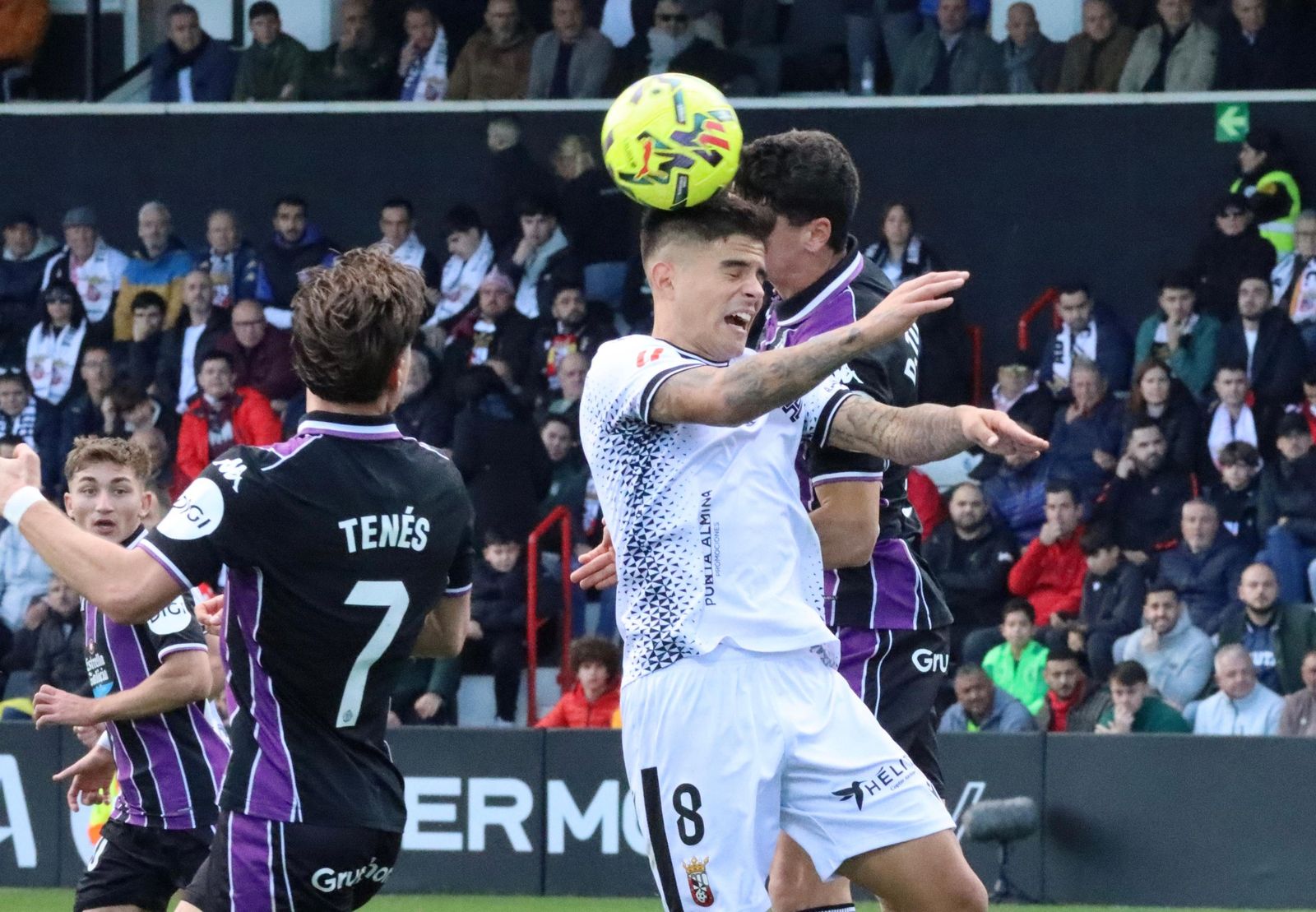 La AD Ceuta pone fin a su buena racha como local