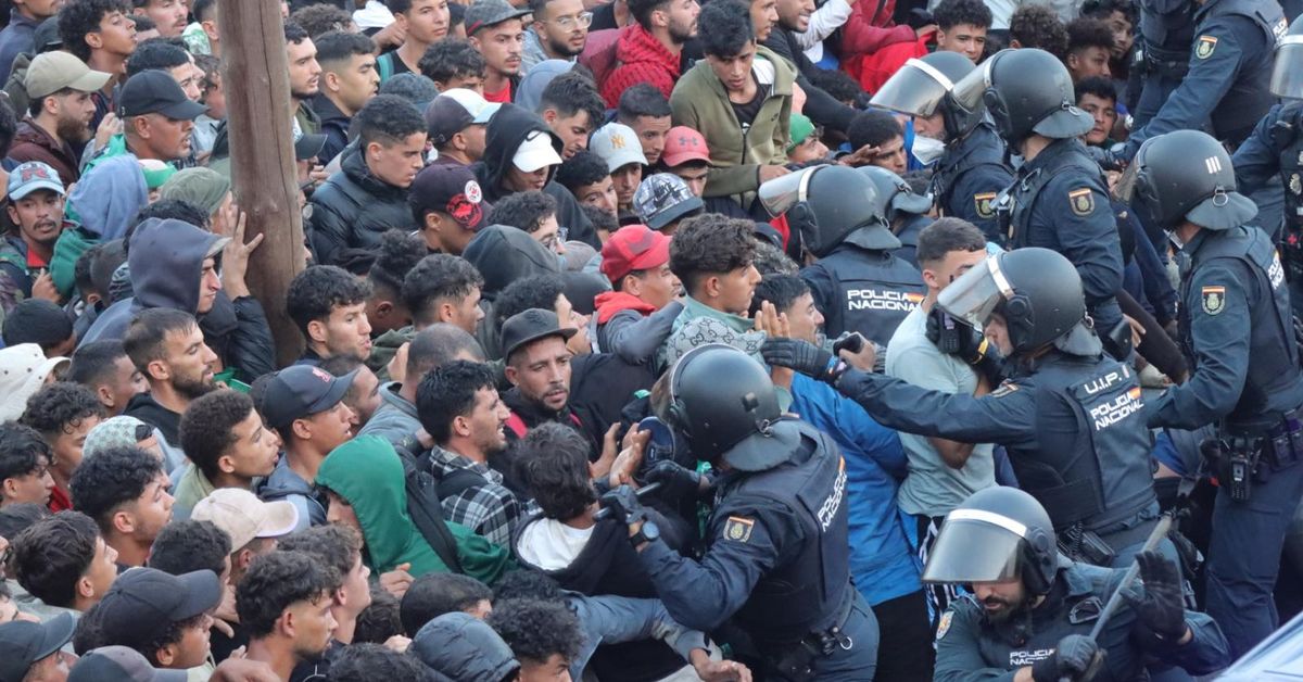 El Gobierno prepara la vía rápida para devolver migrantes de Ceuta a Marruecos – El Pueblo de Ceuta