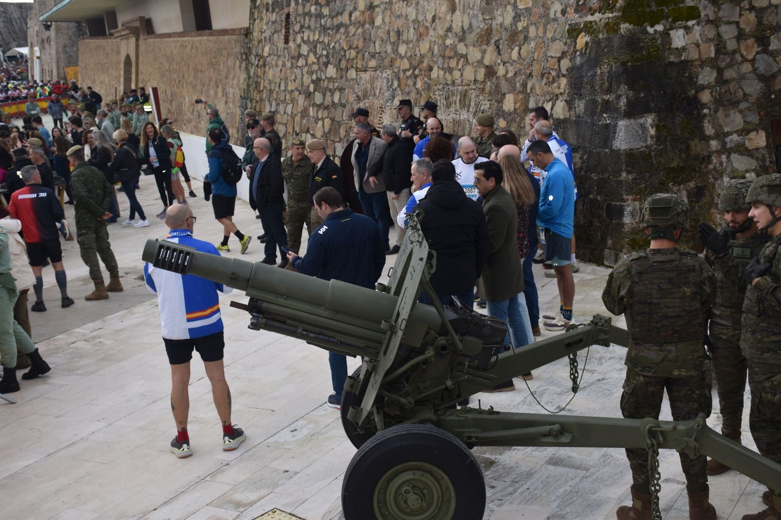 FOTOGALERÍA | Miles de corredores toman la salida en la X Cuna de la Legión: mira las imágenes