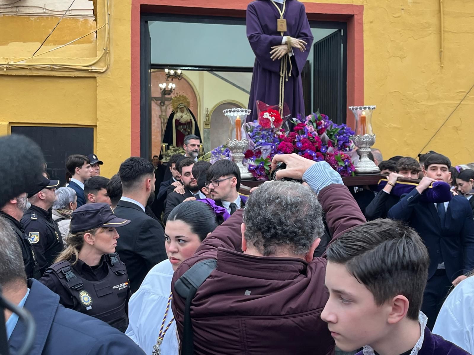 Fe, redención y  convivencia: Ceuta vuelve a mostrar sus mejores galas en el Traslado del Cautivo