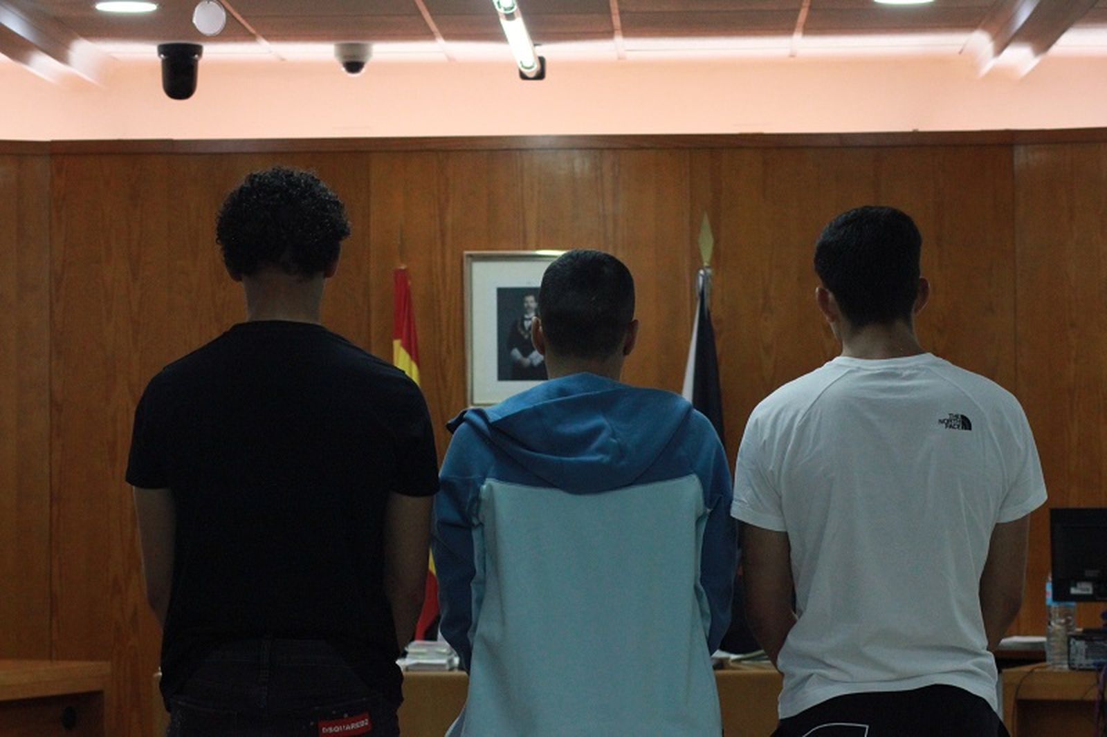 A.C., M.T. y S.T. en la Audiencia Provincial de Cádiz con sede en Ceuta. / FOTO S.C.