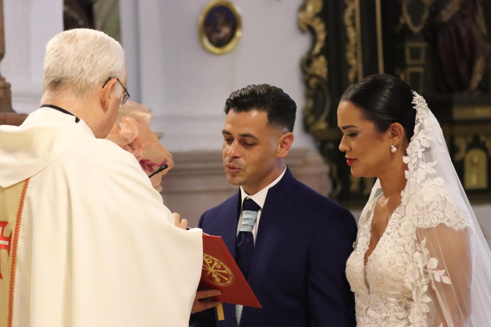 Esther y Fernando sellan su amor en el Santuario