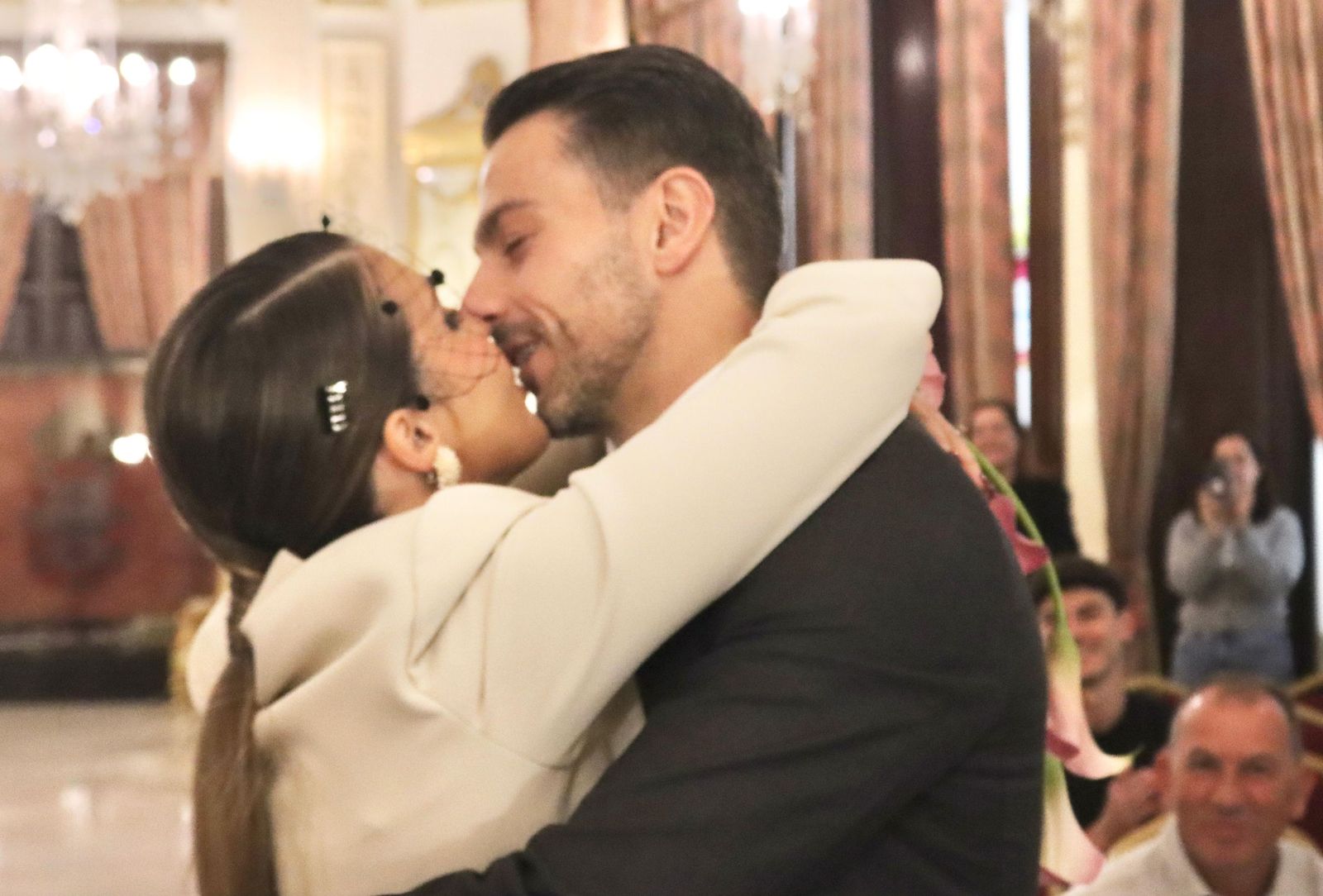 FOTOGALERÍA | Rubén y Gloria dicen 'sí quiero' en el Salón del Trono