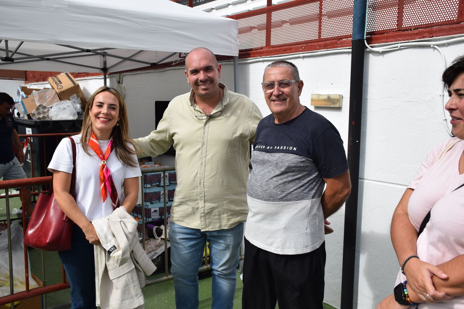 Orozco junto a representantes del área de fiestas de la Ciudad Autónoma