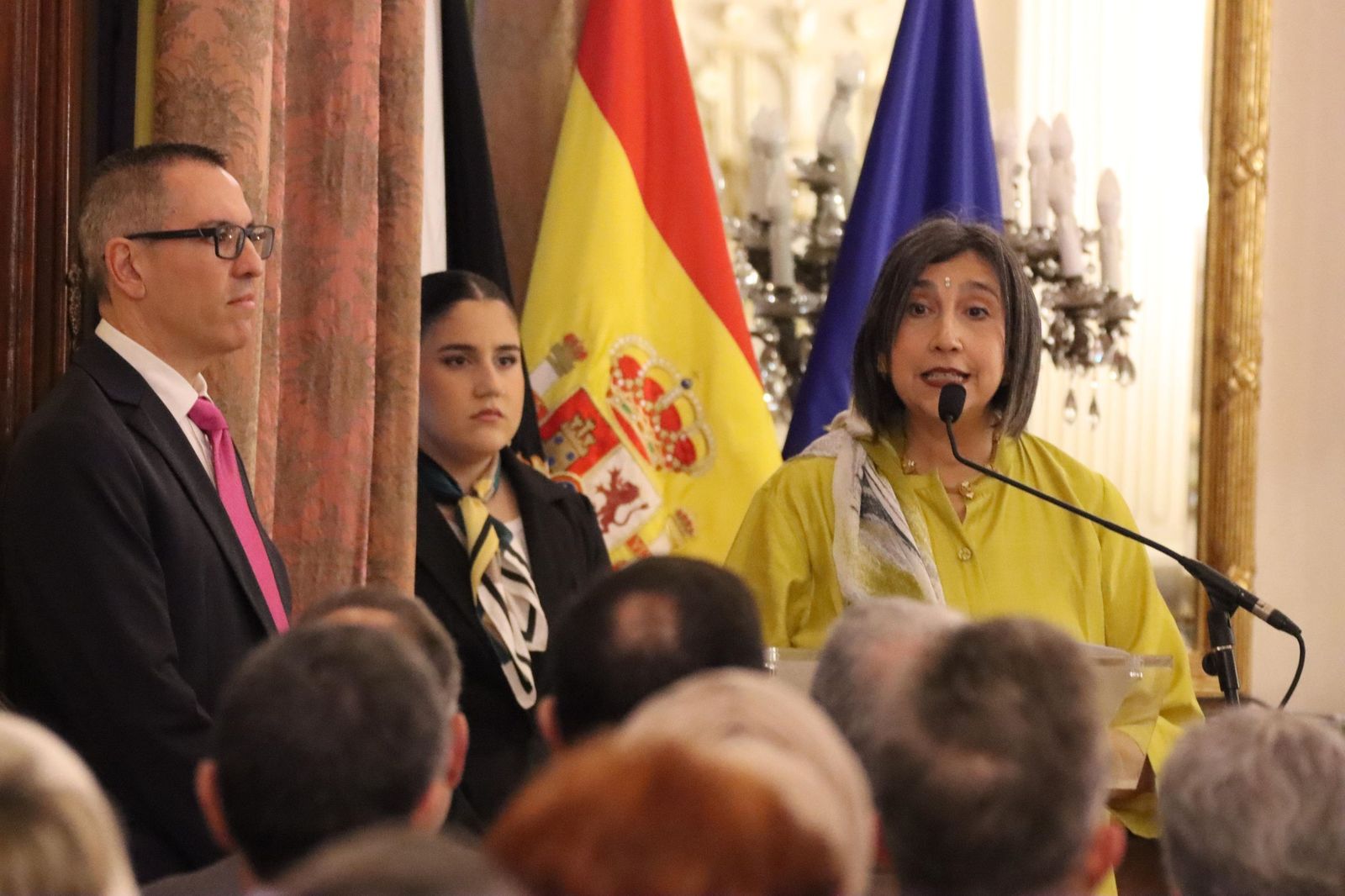 El acto de entrega del María de Eza, en imágenes