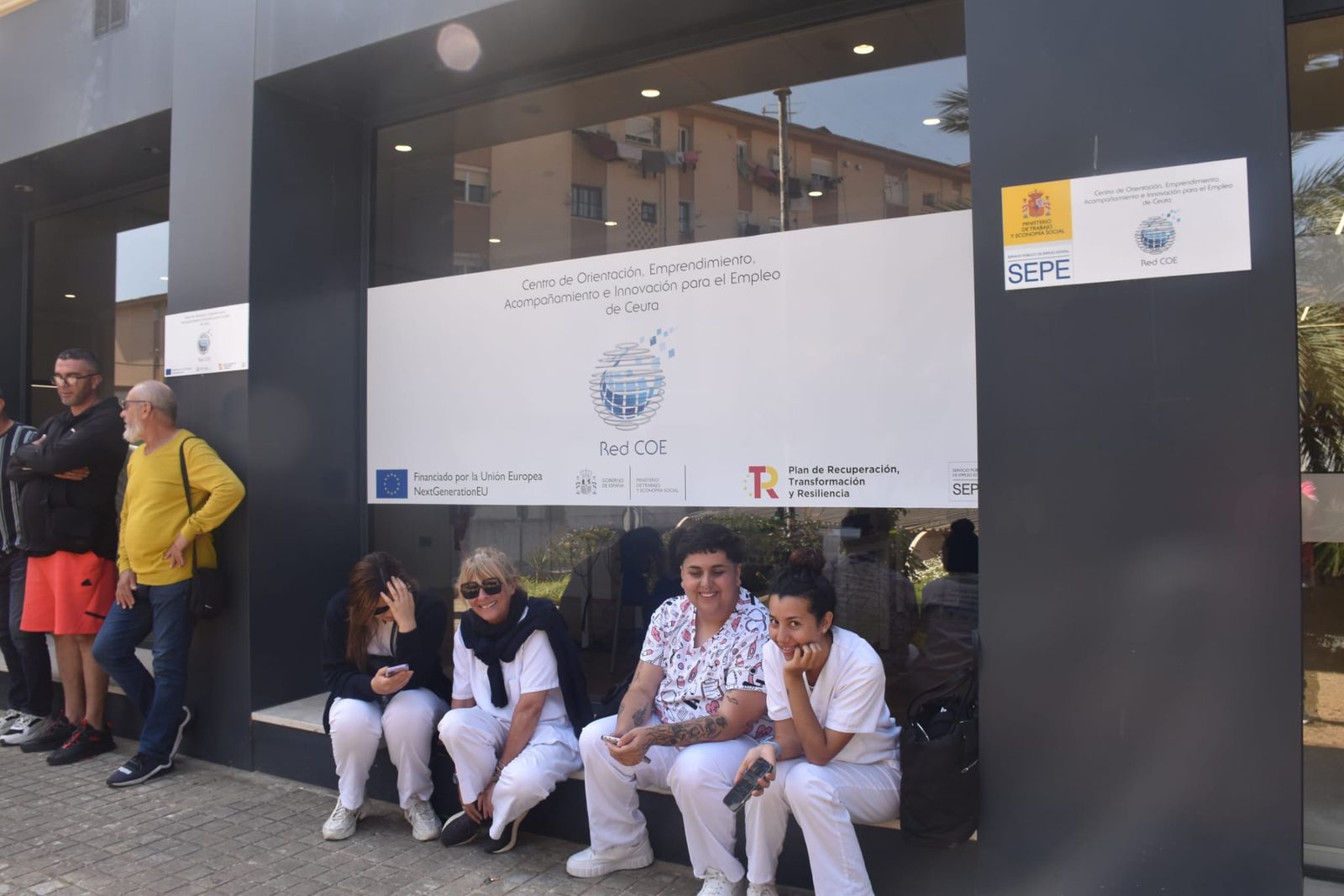 El SEPE celebra 40 años de políticas de empleo con una mesa redonda de éxito y participación