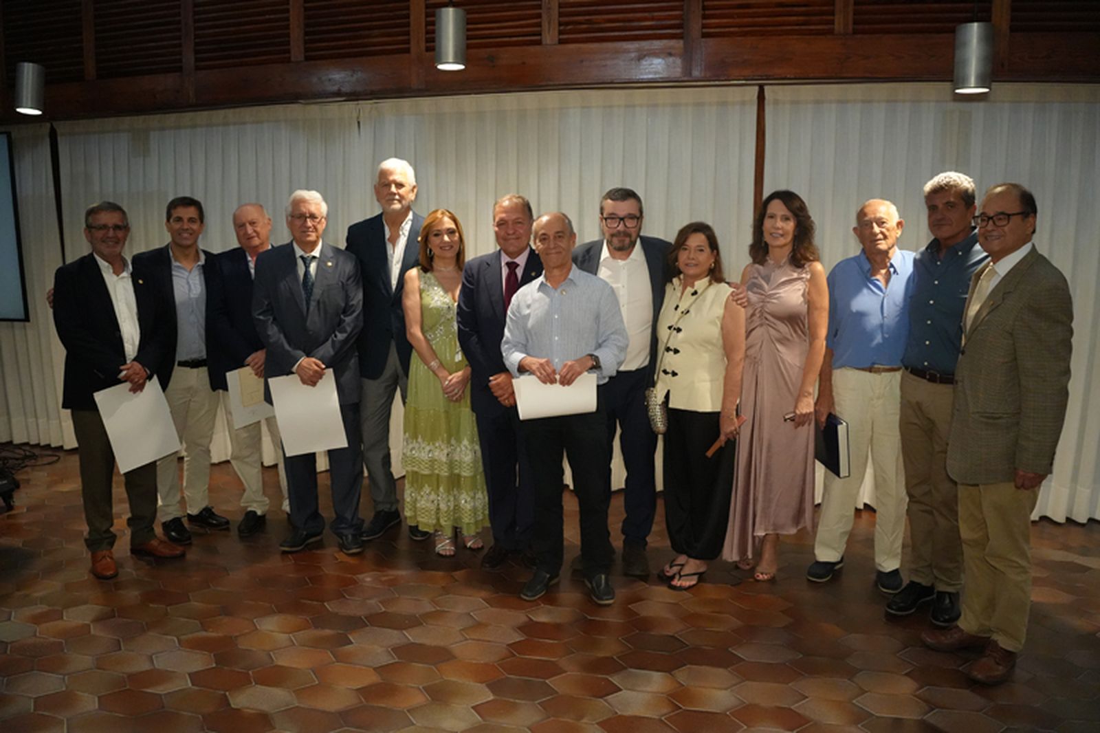 El Colegio de Médicos celebra la festividad de la Virgen del Perpetuo Socorro en homenaje a la profesión