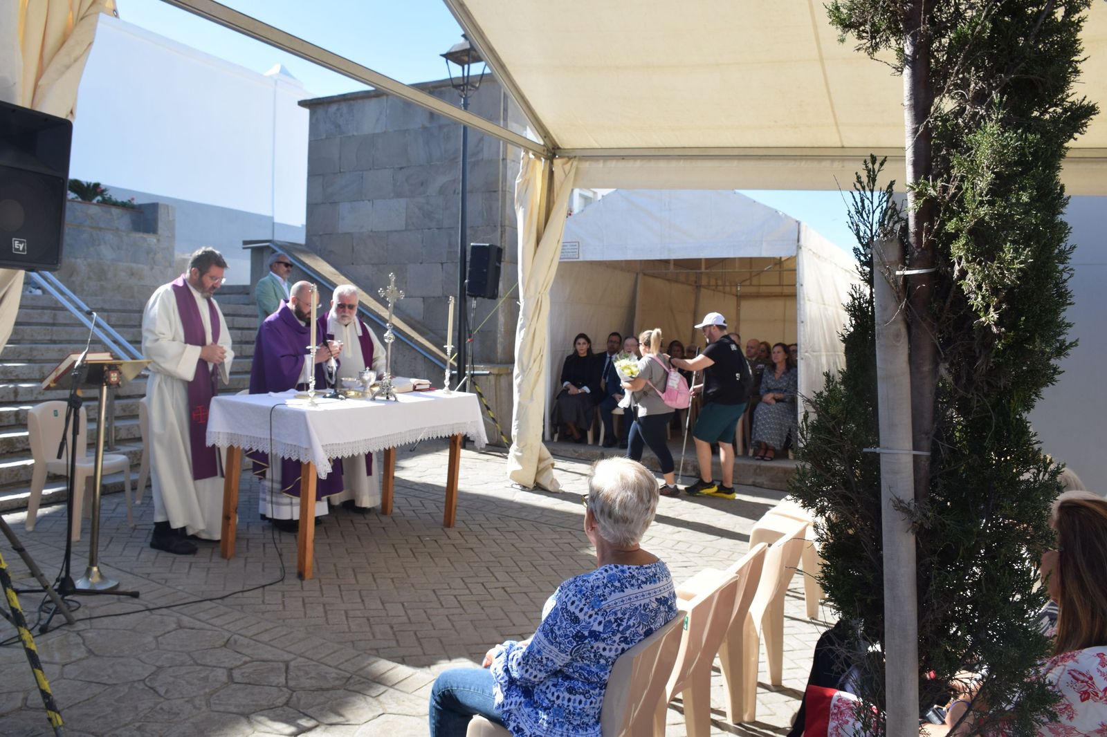 Un recuerdo institucional en el Día de Difuntos para quienes faltan