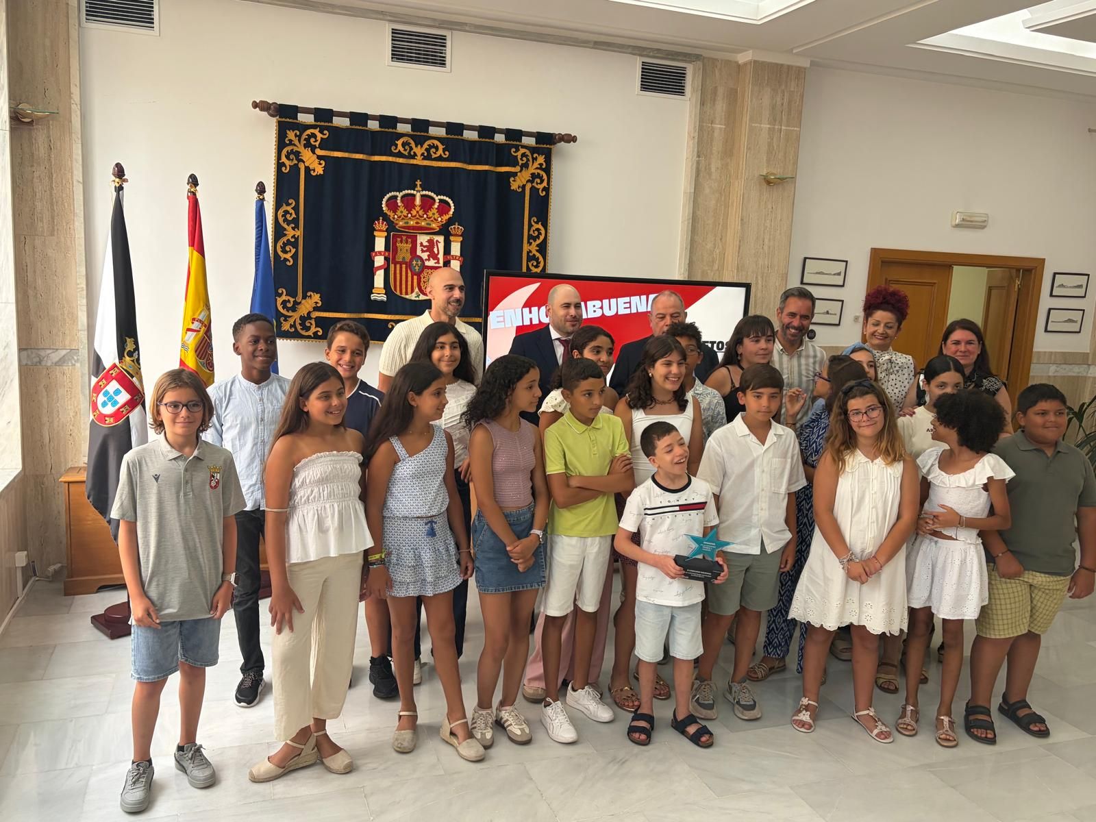 Triano recibe a “los ganadores del Óscar” de Educación: el alumnado del Lope de Vega