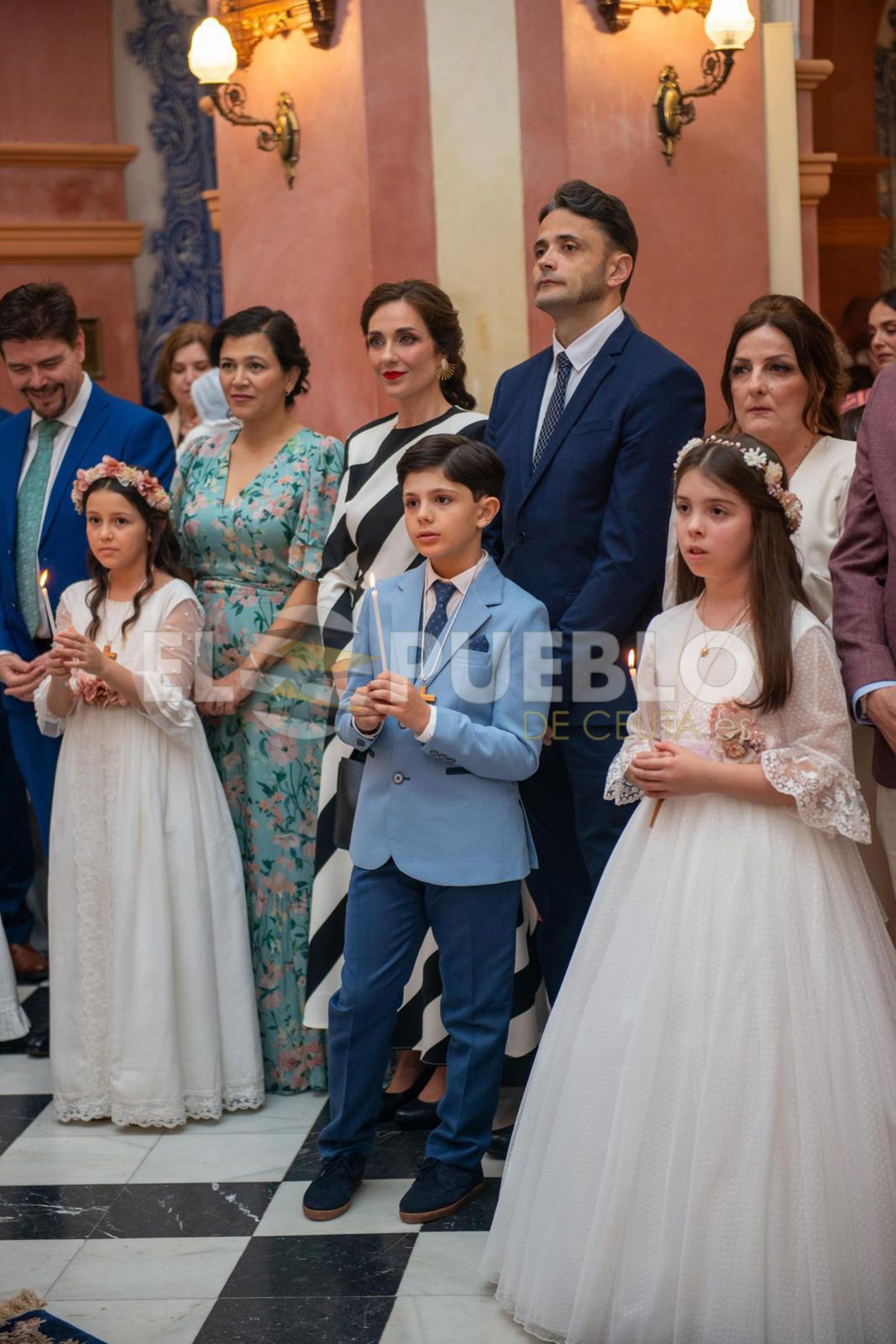 Comuniones en la Iglesia de Nuestra Señora de los Remedios