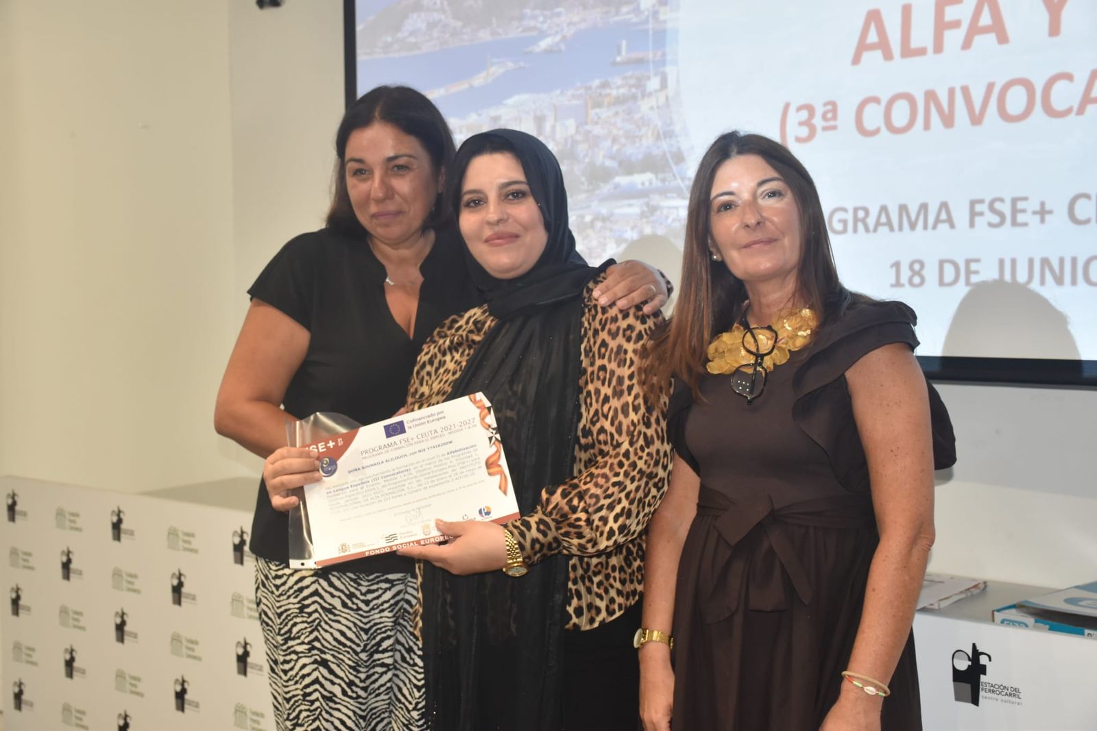 Más de medio año de esfuerzo tiene premio: los alumnos de los programas europeos reciben sus diplomas