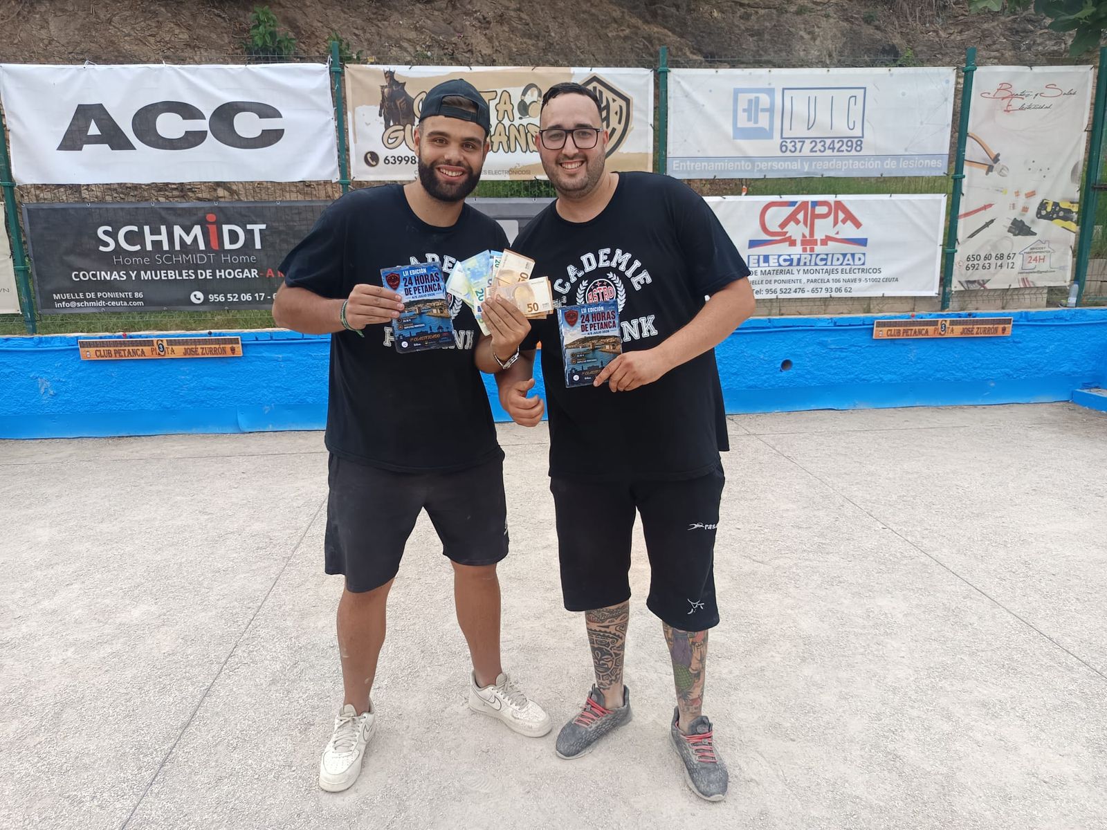 Entrega de trofeos del torneo
