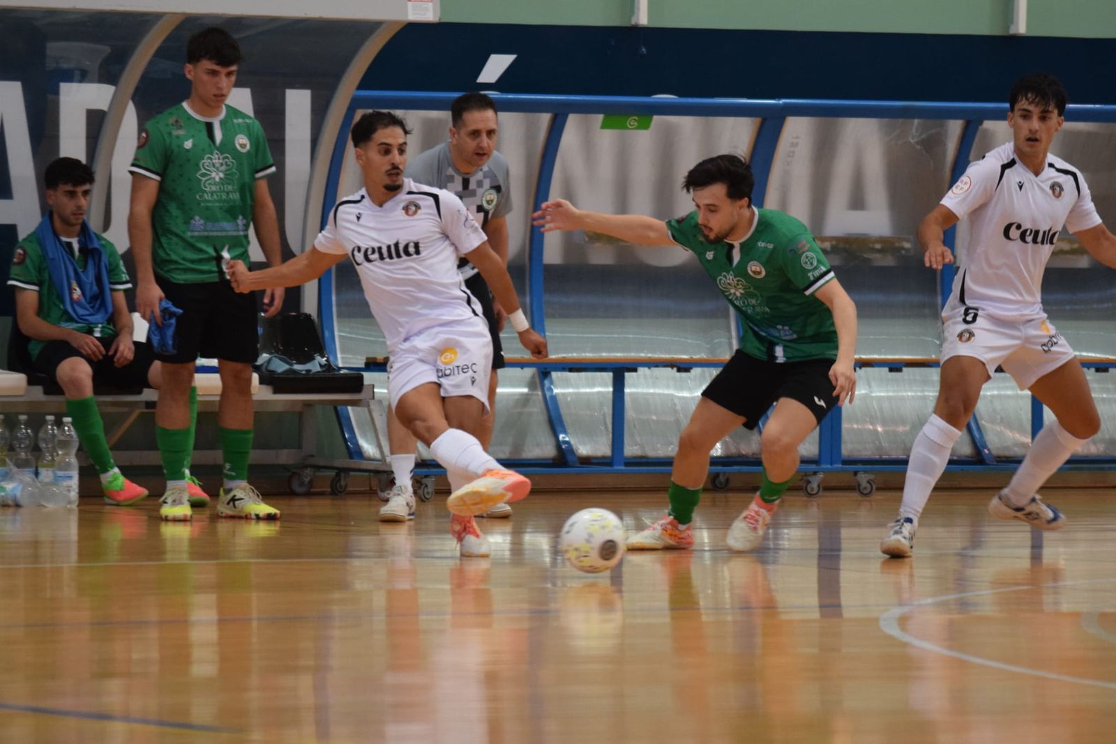(4-0) El Imperio Ceuta sentencia en la segunda mitad