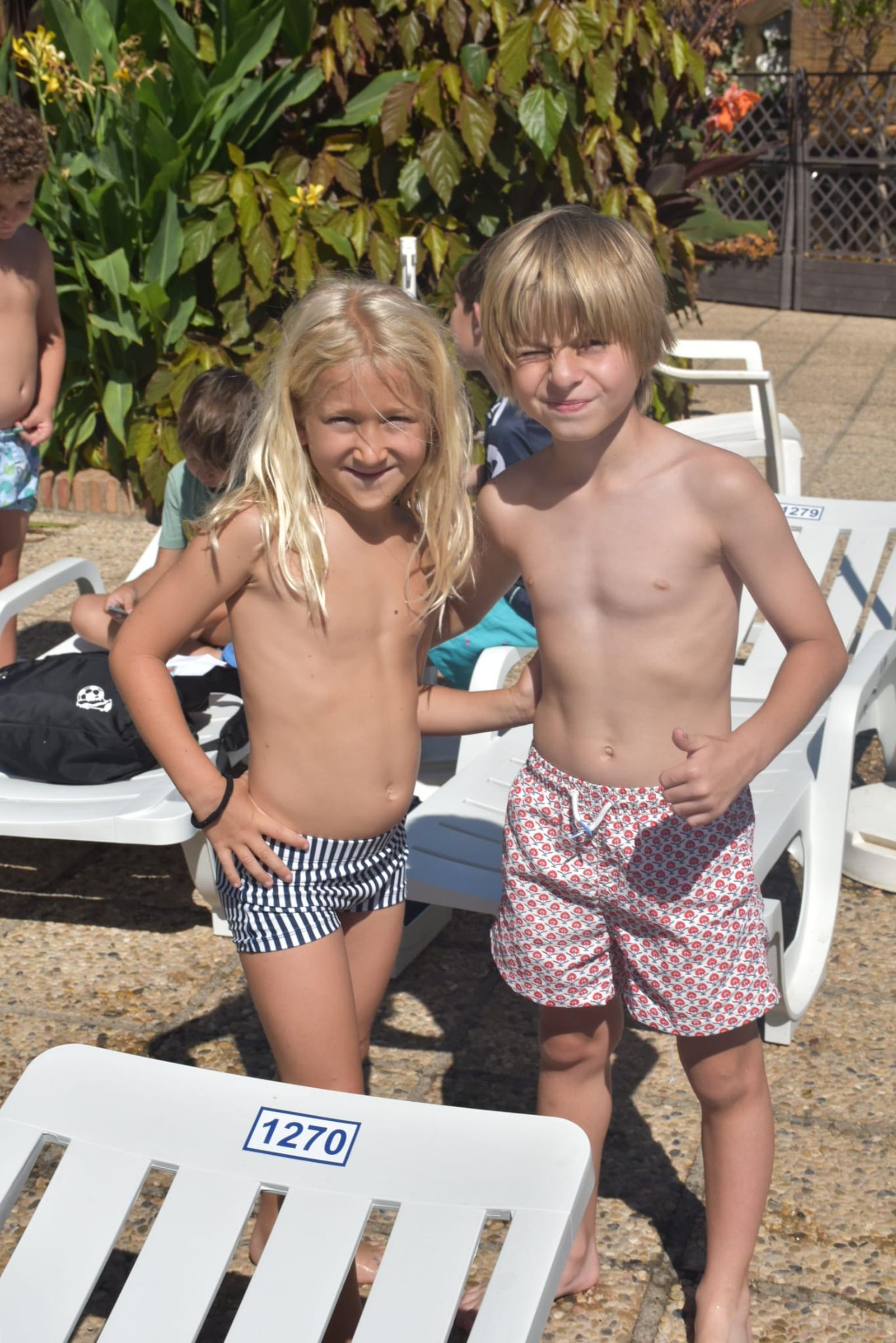 El Campus de Verano Emilio Cózar disfruta de una refrescante jornada en el Parque Marítimo