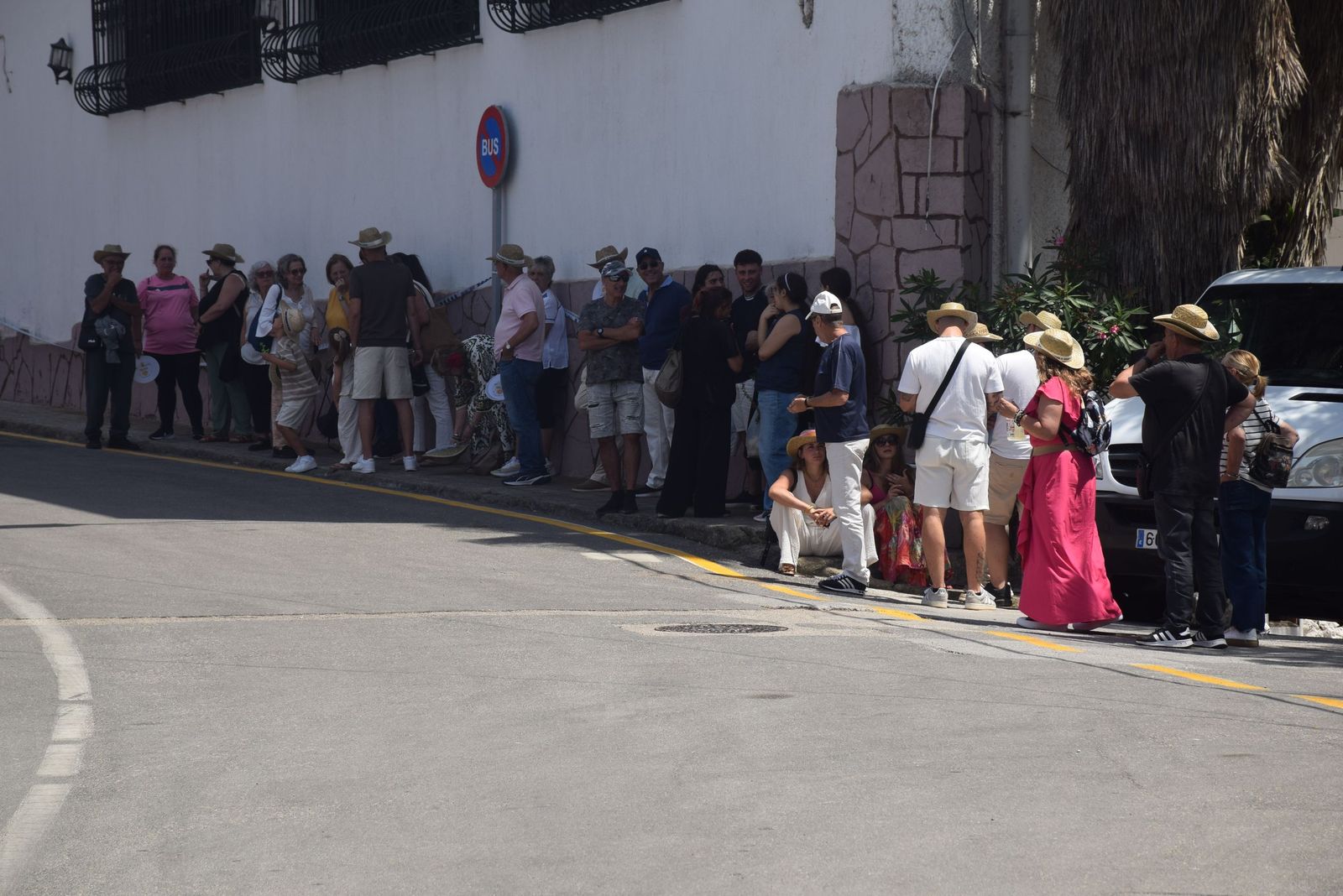 Tradición, fe y calor: Ceuta se vuelca con San Antonio