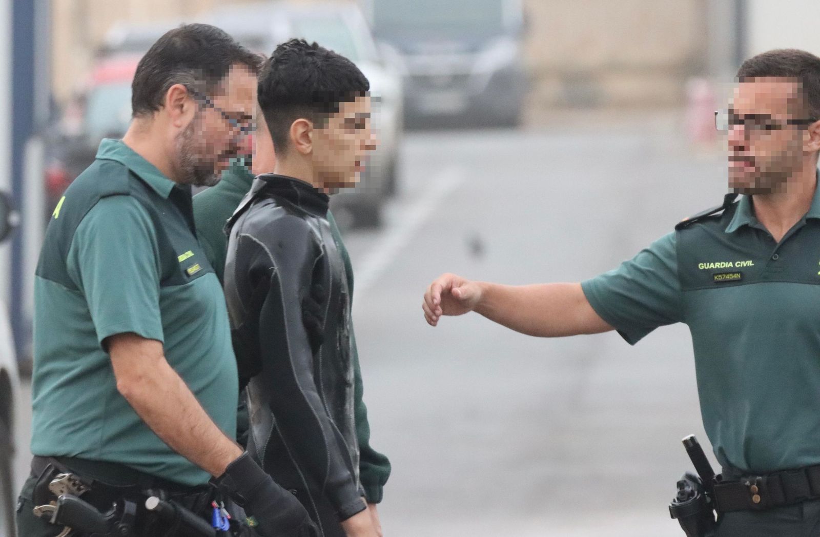 Detención de un inmigrante.