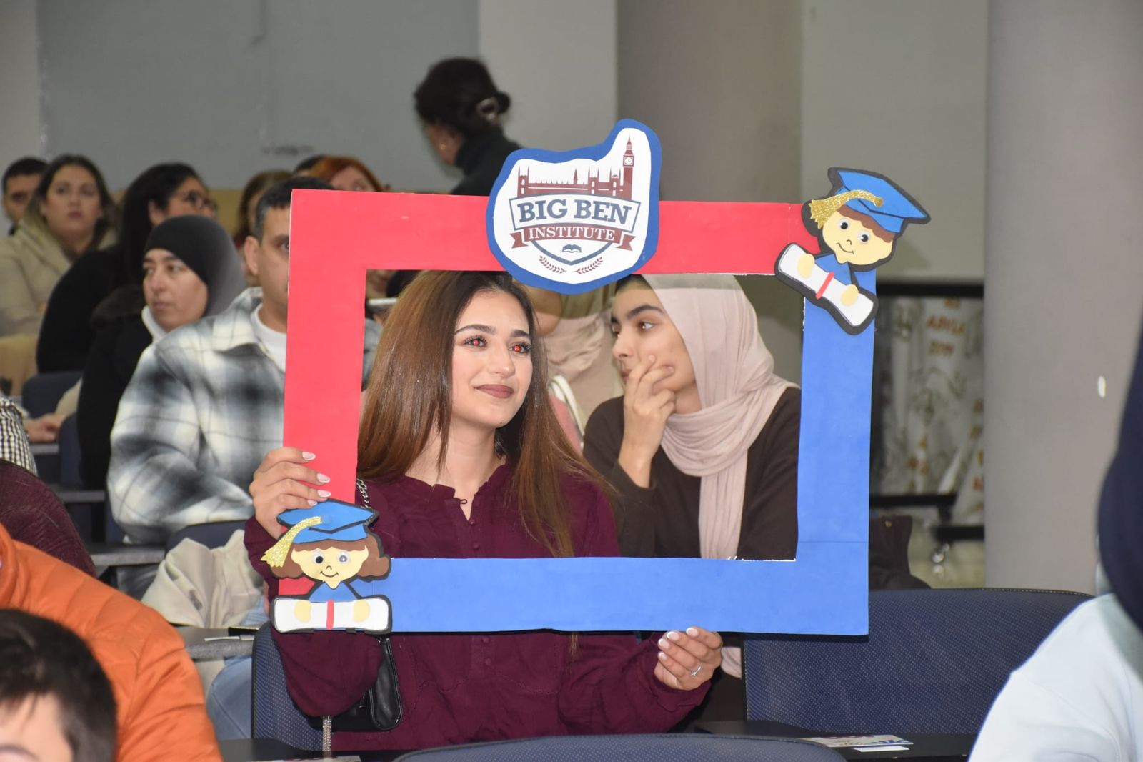 Las academias Art Factory y Big Ben entregan los certificados de inglés a su alumnado