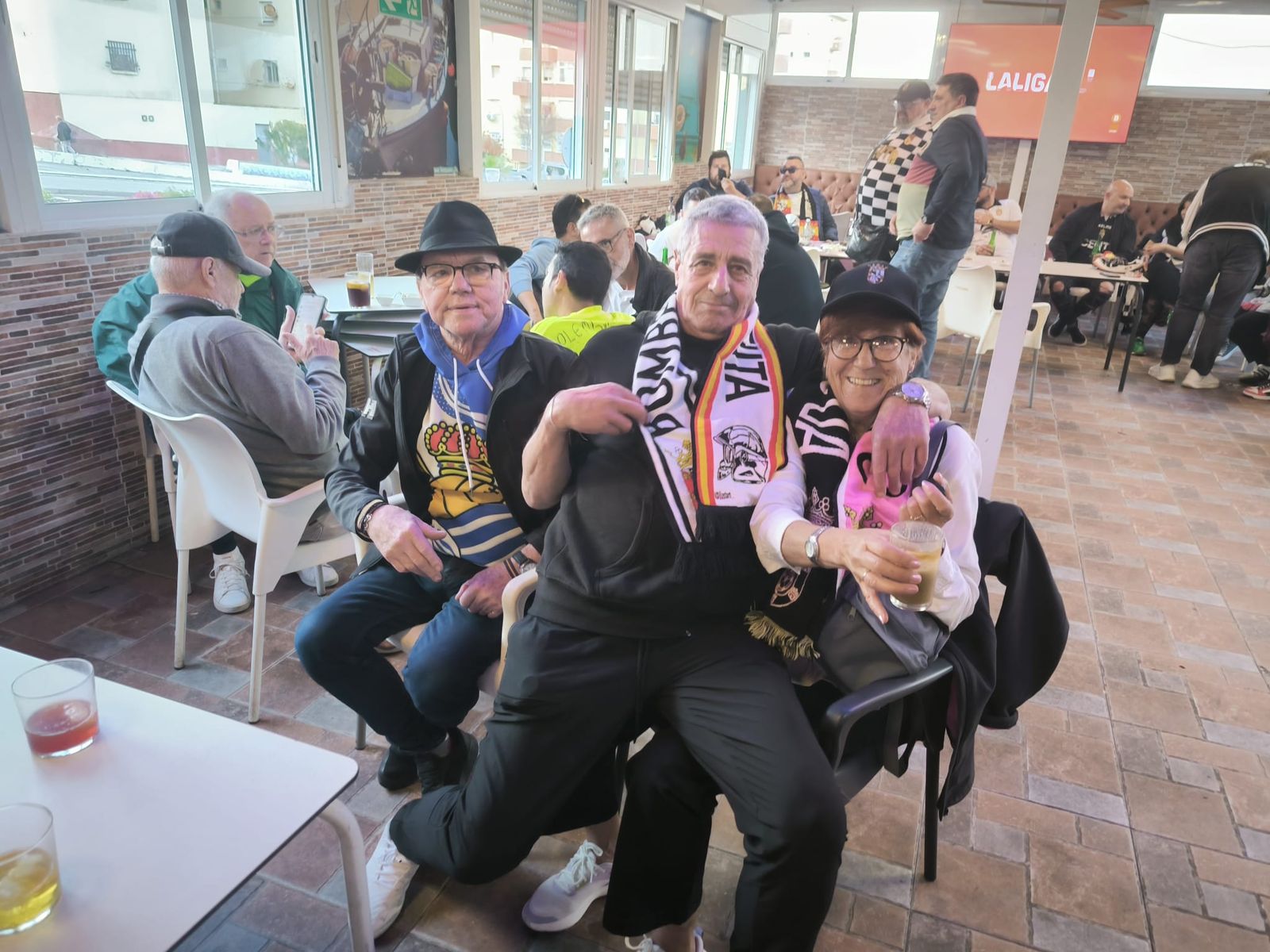 La afición caballaa comienza a calentar motores para animar al Ceuta frente al Sanse