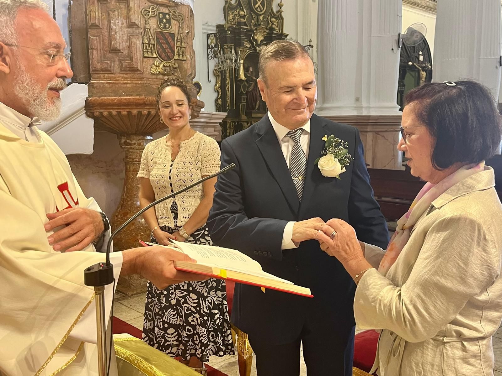 Boda de oro en el Santuario de Nuestra Señora de África de Pedro y Pepi