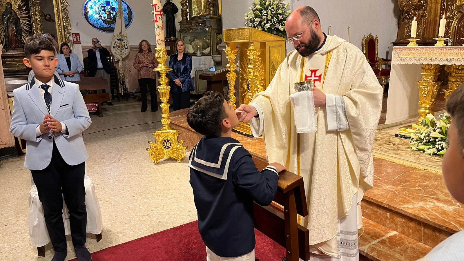 Primer turno de comuniones este sábado en el Santuario de África