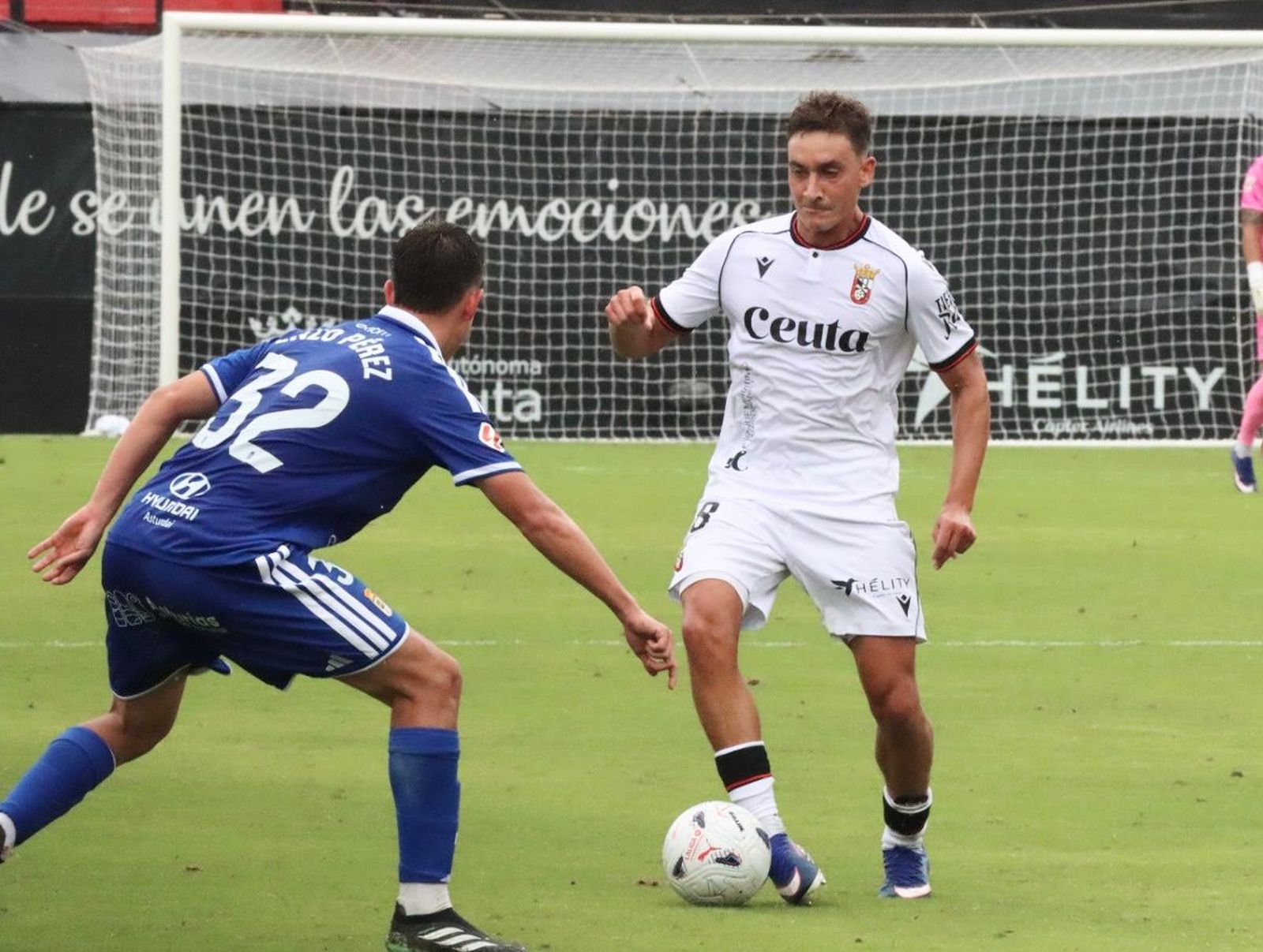 Las mejores imágenes del AD Ceuta - Real Oviedo