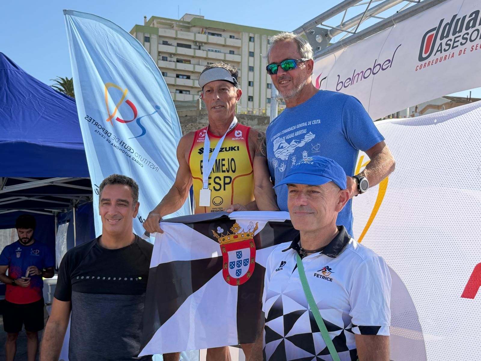 Entrega de trofeos del Acuatlón