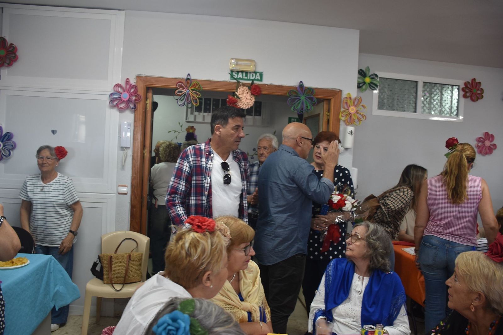 Villajovita se viste de feria para celebrar la primavera junto a sus mayores