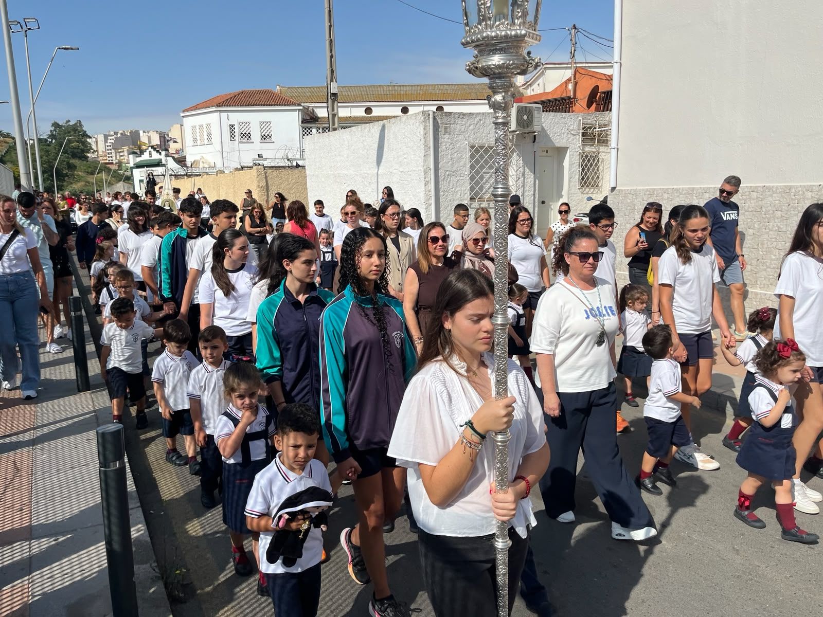 La gran fiesta de Santa María Micaela reúne a familias, alumnos y profesores en una jornada inolvidable