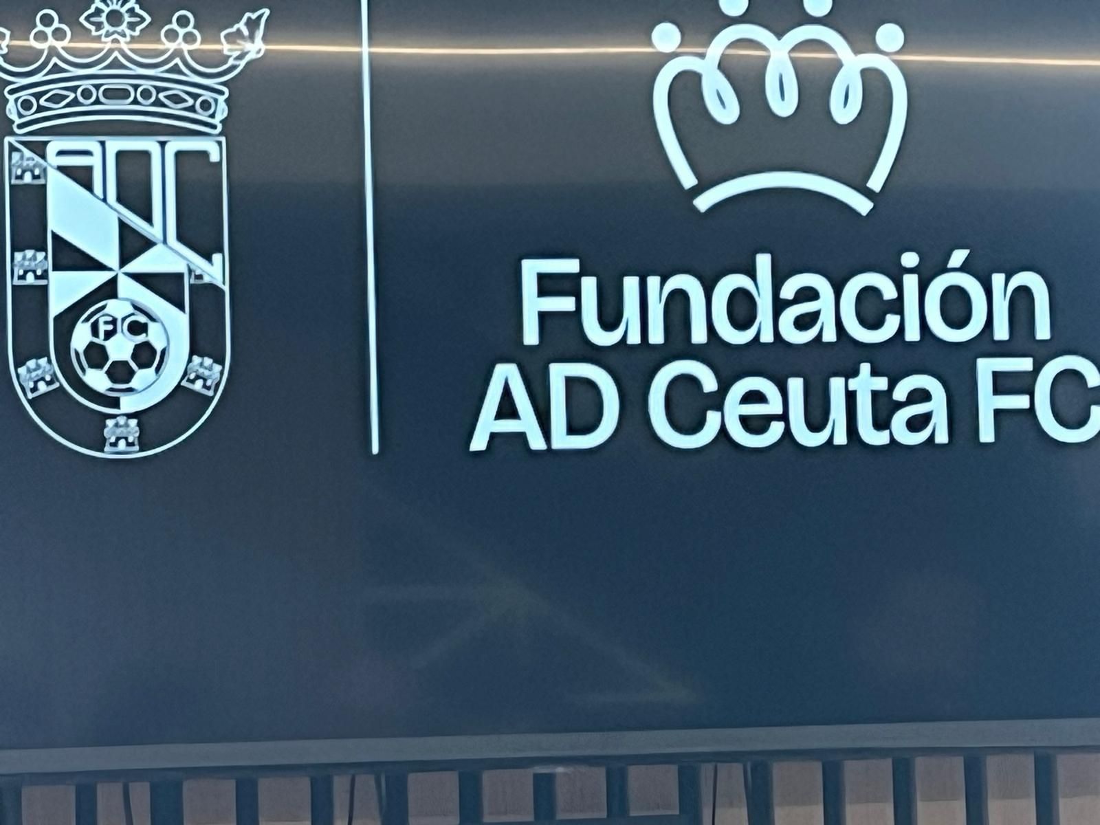 Presentación Logo y web de la Fundación del Ceuta