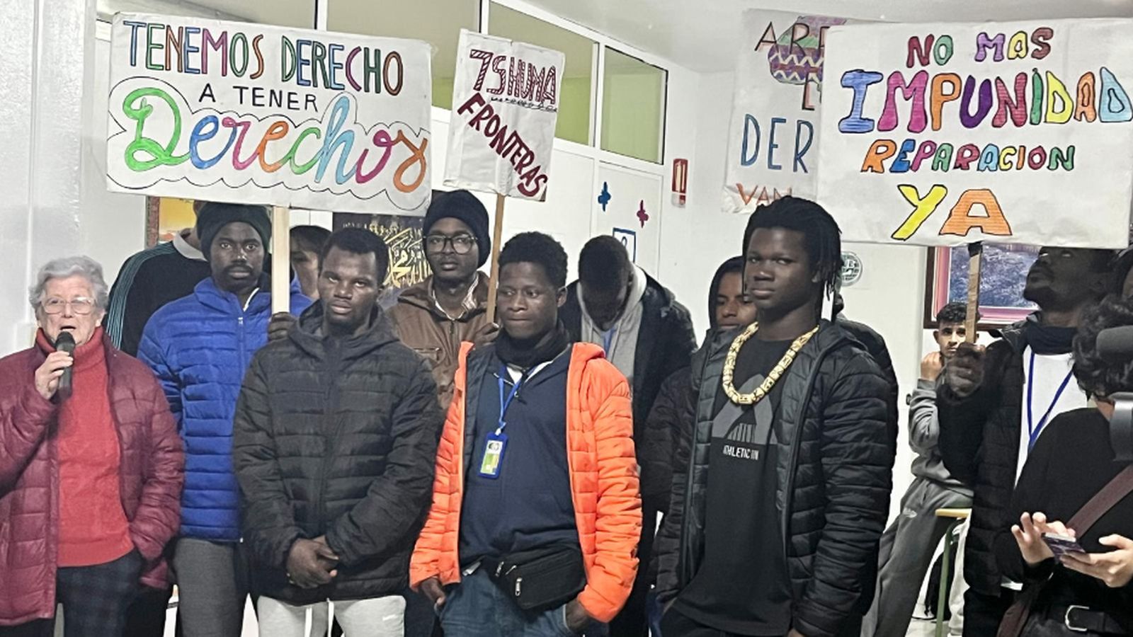 Un grupo de jóvenes participantes en los actos convocados por la organización de la Marcha