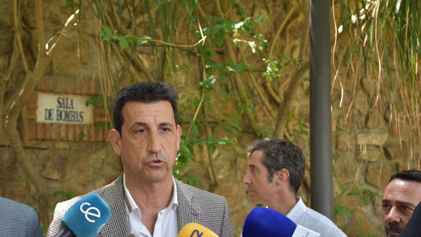 El director general de Comercio y Turismo, Juan Antonio Hidalgo Reboredo, en la presentación de la renovada sala de bombas del Parque Marítimo