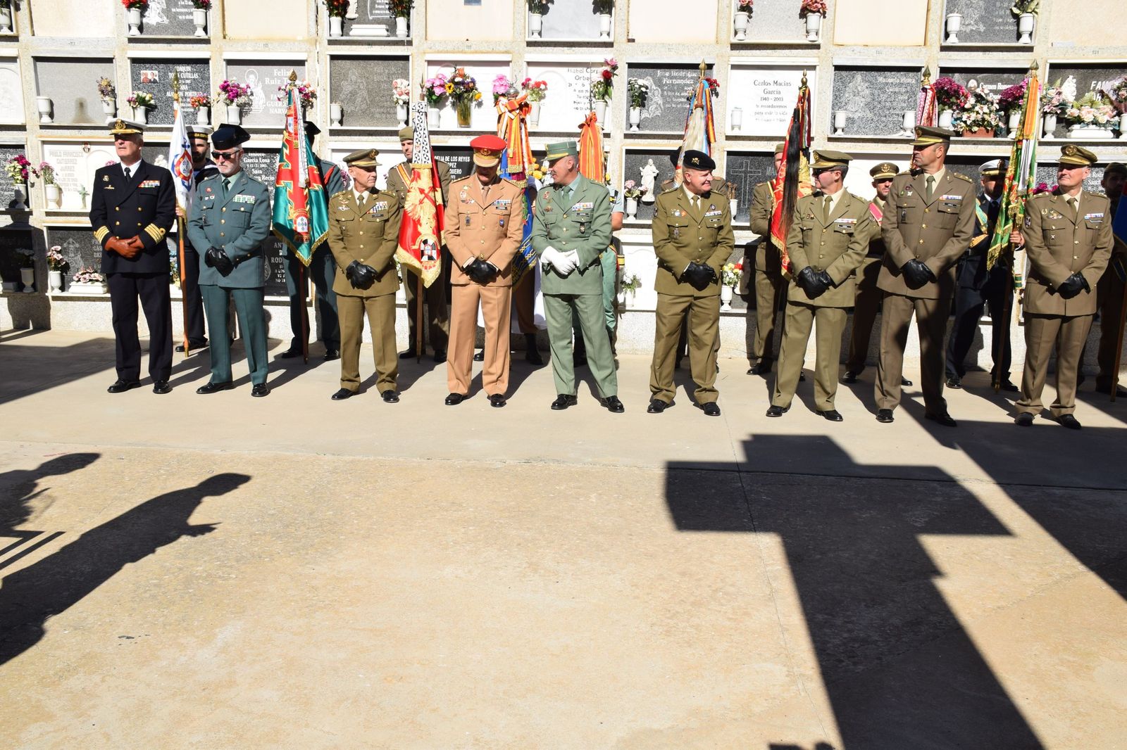Así ha sido el homenaje a los militares fallecidos