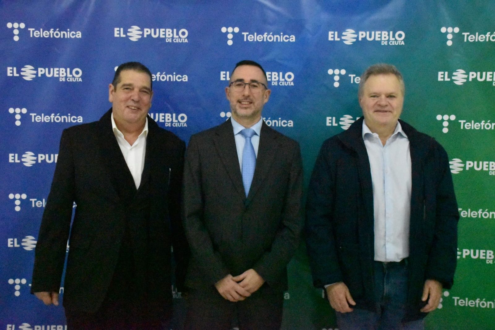 El Pueblo invita a reflexionar sobre el futuro del turismo en Ceuta