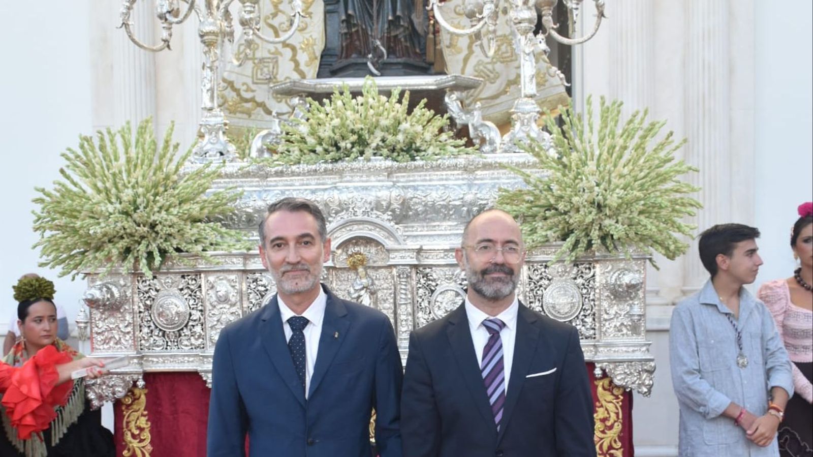 Sebastián Guerrero, Diputado Portavoz de la Asamblea de Ceuta (PSOE), en la ofrenda floral a la Virgen de África