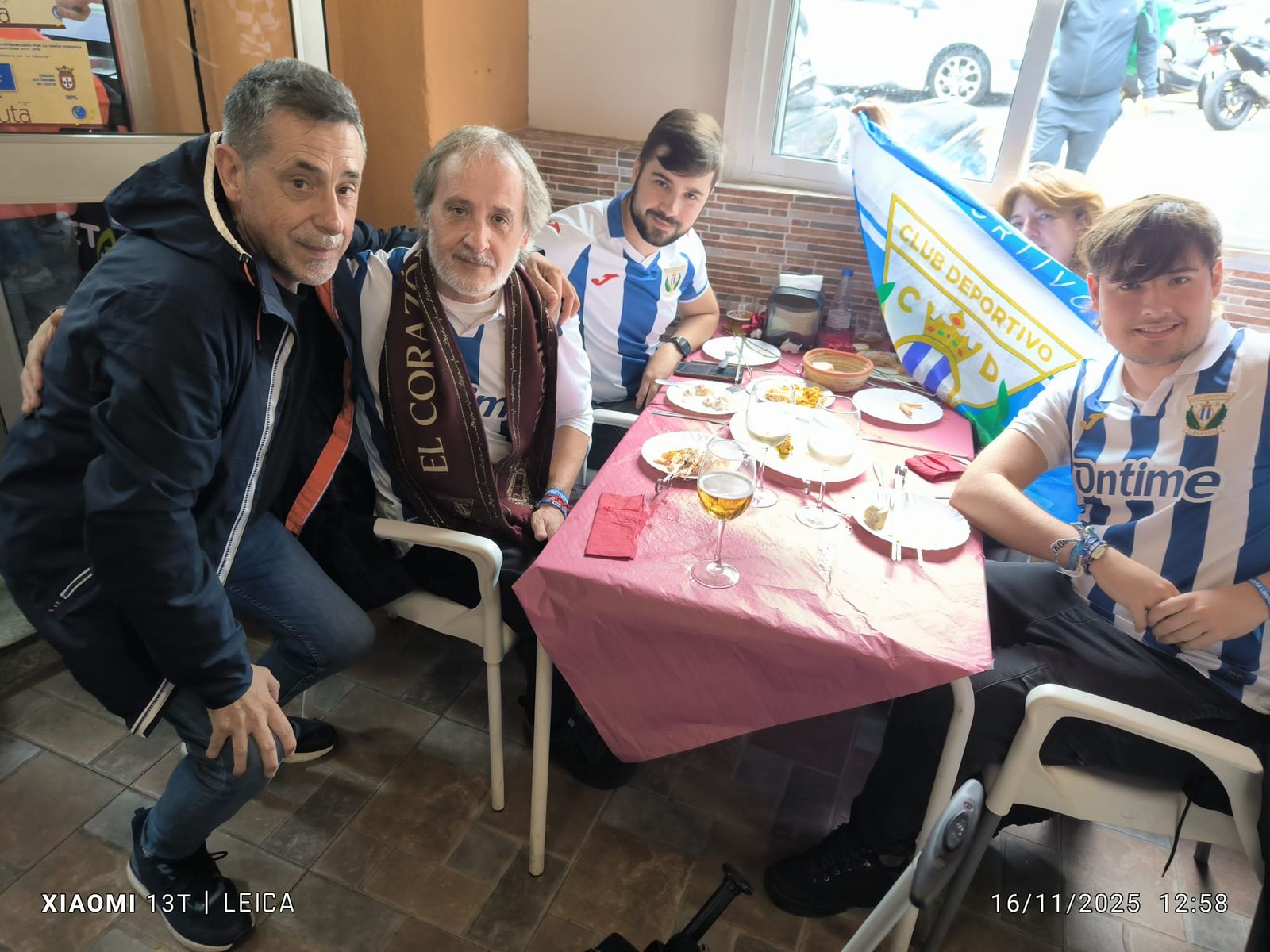 FOTOGALERÍA | Así vio Nicol's a los caballas durante la previa al partido de la AD Ceuta y el Leganés