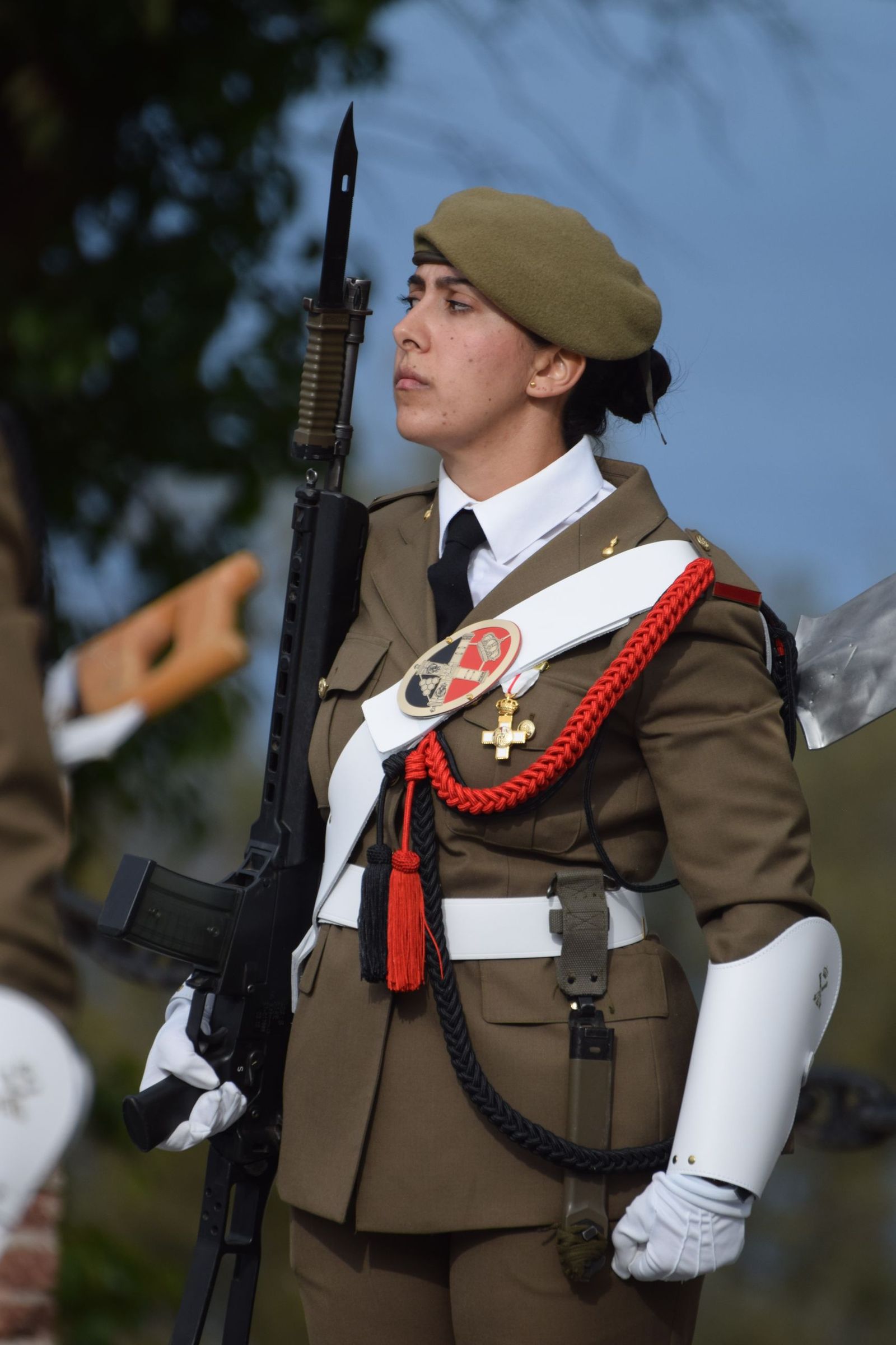 El Ramix-30 celebra Santa Bárbara con una ceremonia marcada por los homenajes y la tradición artillera