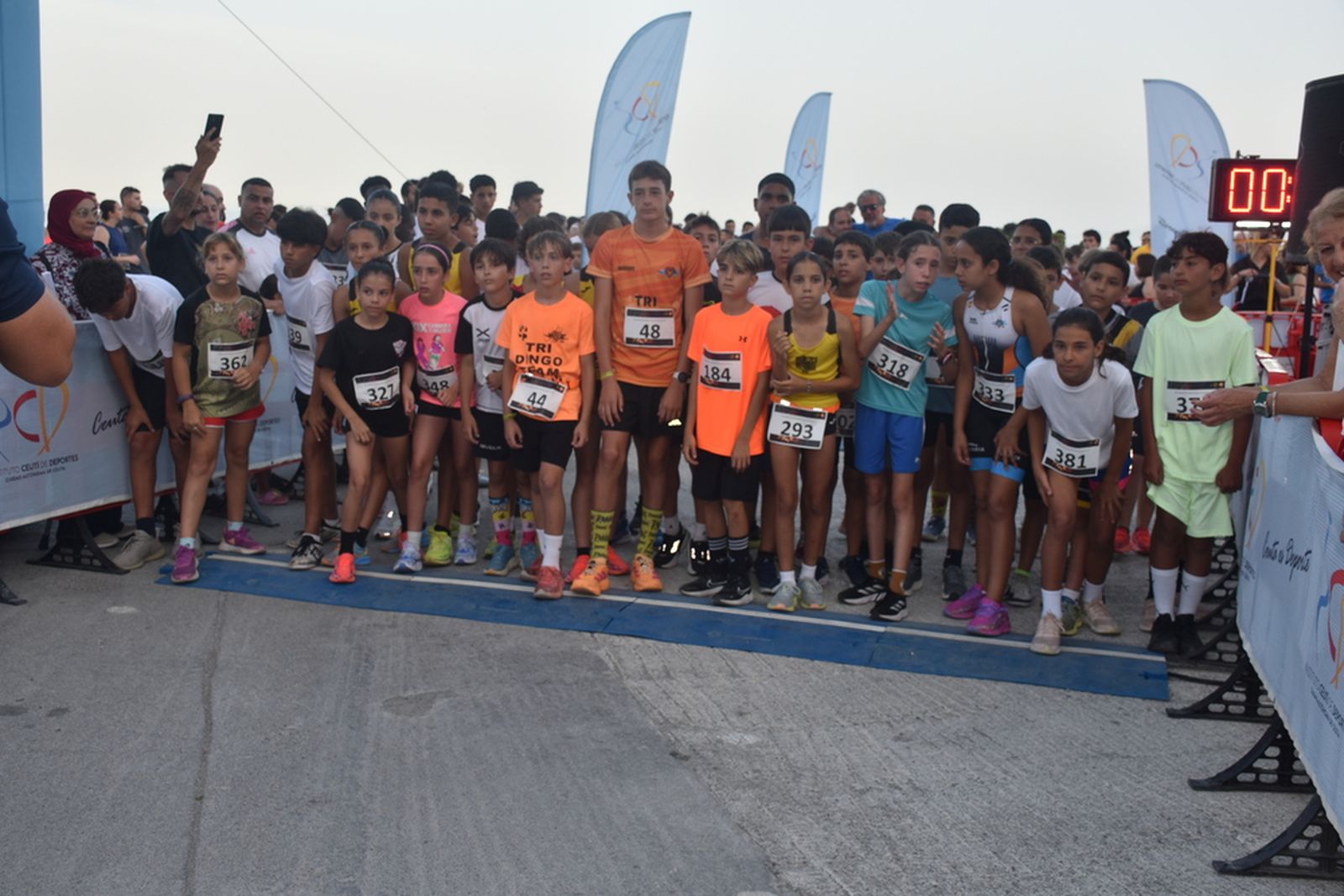 “Bily” y Elena López, reyes de la XXXI carrera popular de San Juan