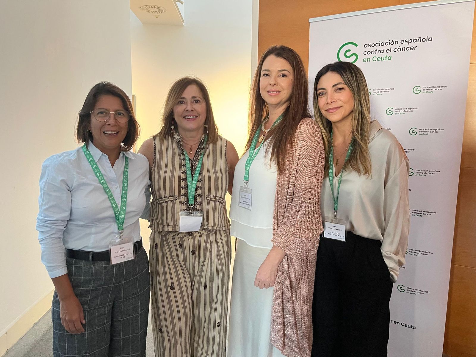 Las doctoras del HUCE, la cirujana Marcia Dulantos, la patóloga Pilar Bados y las rehabilitadoras Auxiliadora Casas y Andrea Cantón