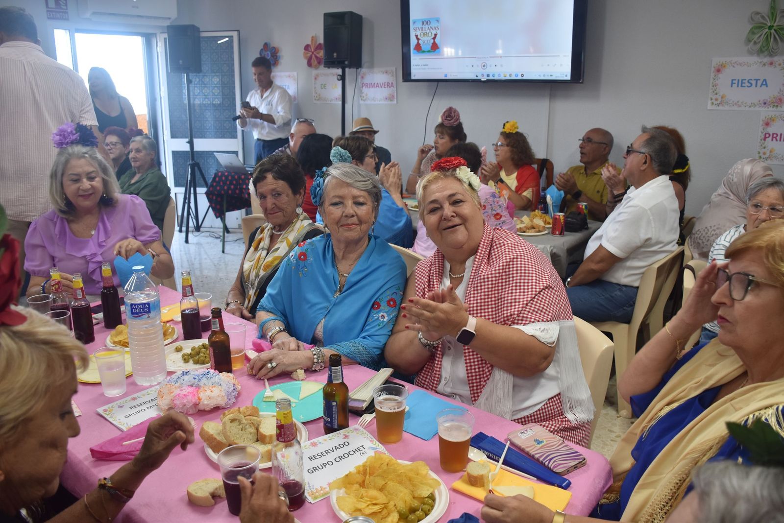 Villajovita se viste de feria para celebrar la primavera junto a sus mayores