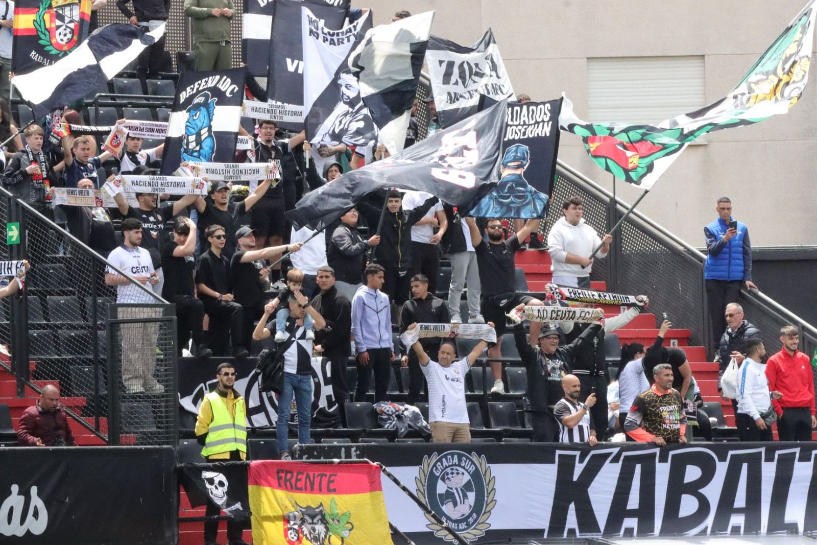 Así se vivió el partido entre la AD Ceuta y el CD Castellón en imágenes