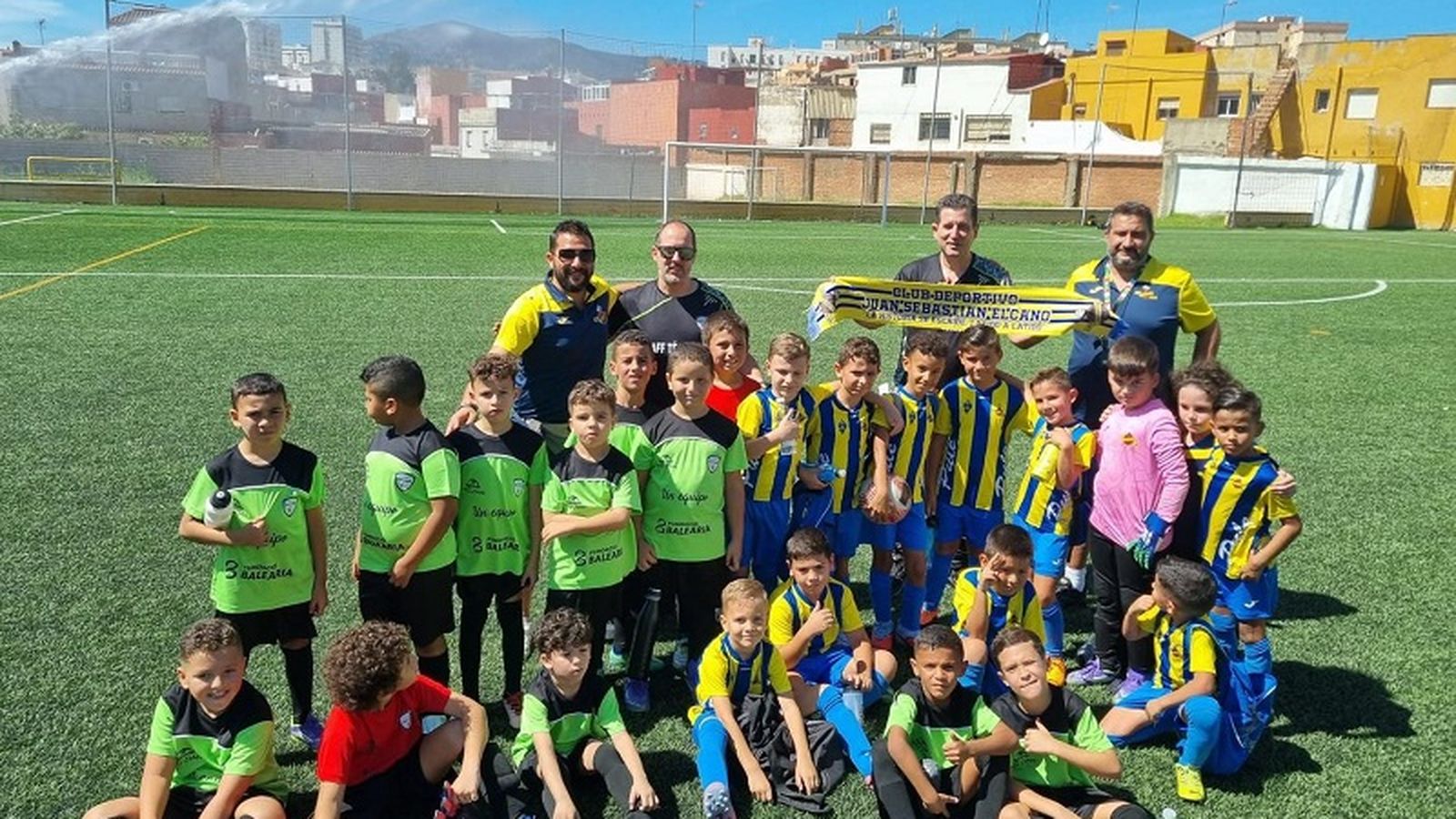 Integrantes del Club Deportivo San Daniel en su participación en una jornada de convivencia, aprendizaje y competición en Algeciras