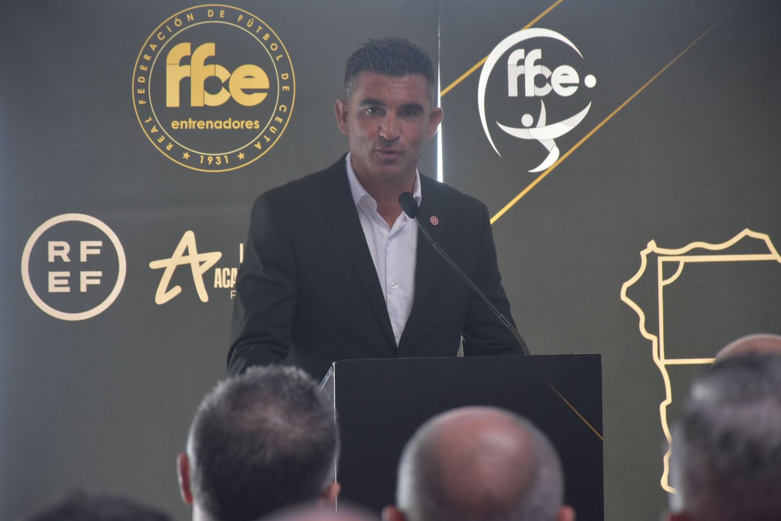 Emoción, homenajes y premios por el Día del Entrenador