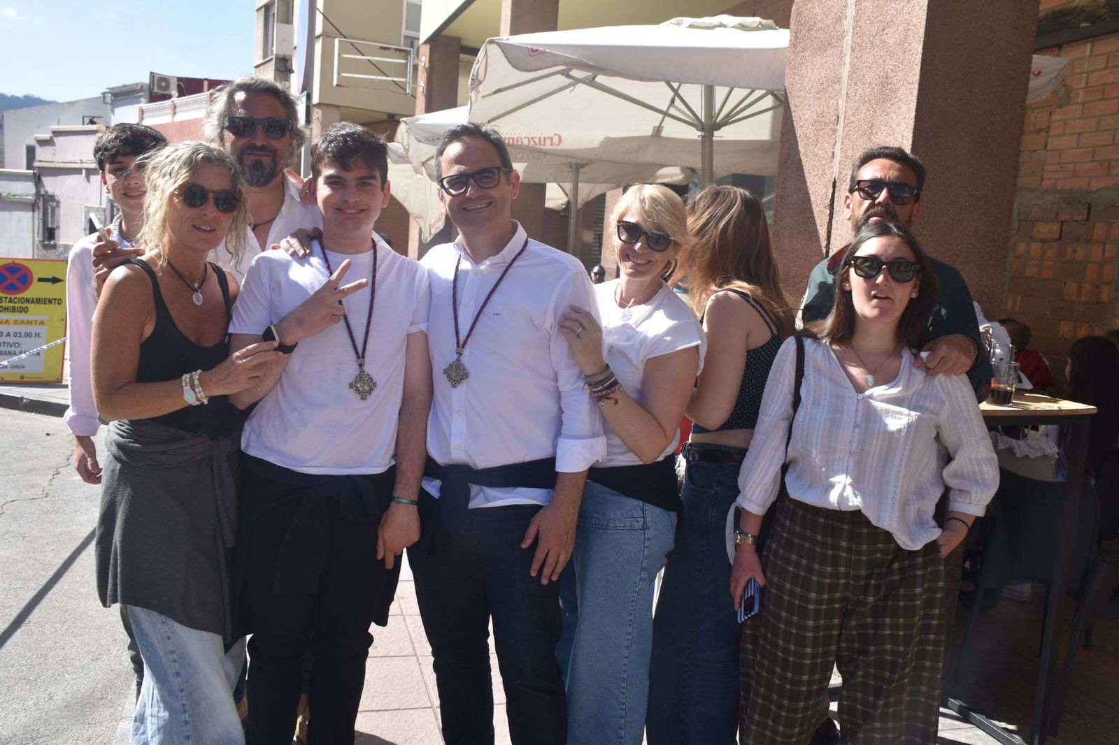 La Amargura: andares de barrio para un Miércoles Santo soleado