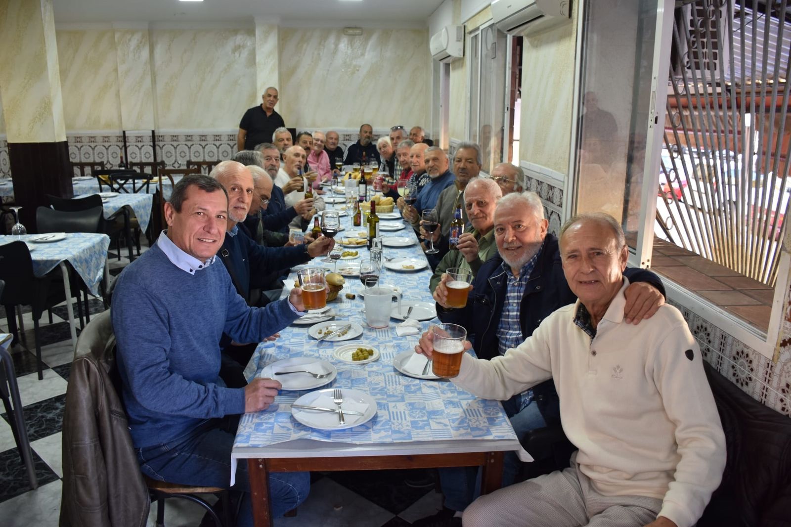 Los restaurantes de Ceuta se llenan de ambiente festivo con las comidas y cenas de empresa
