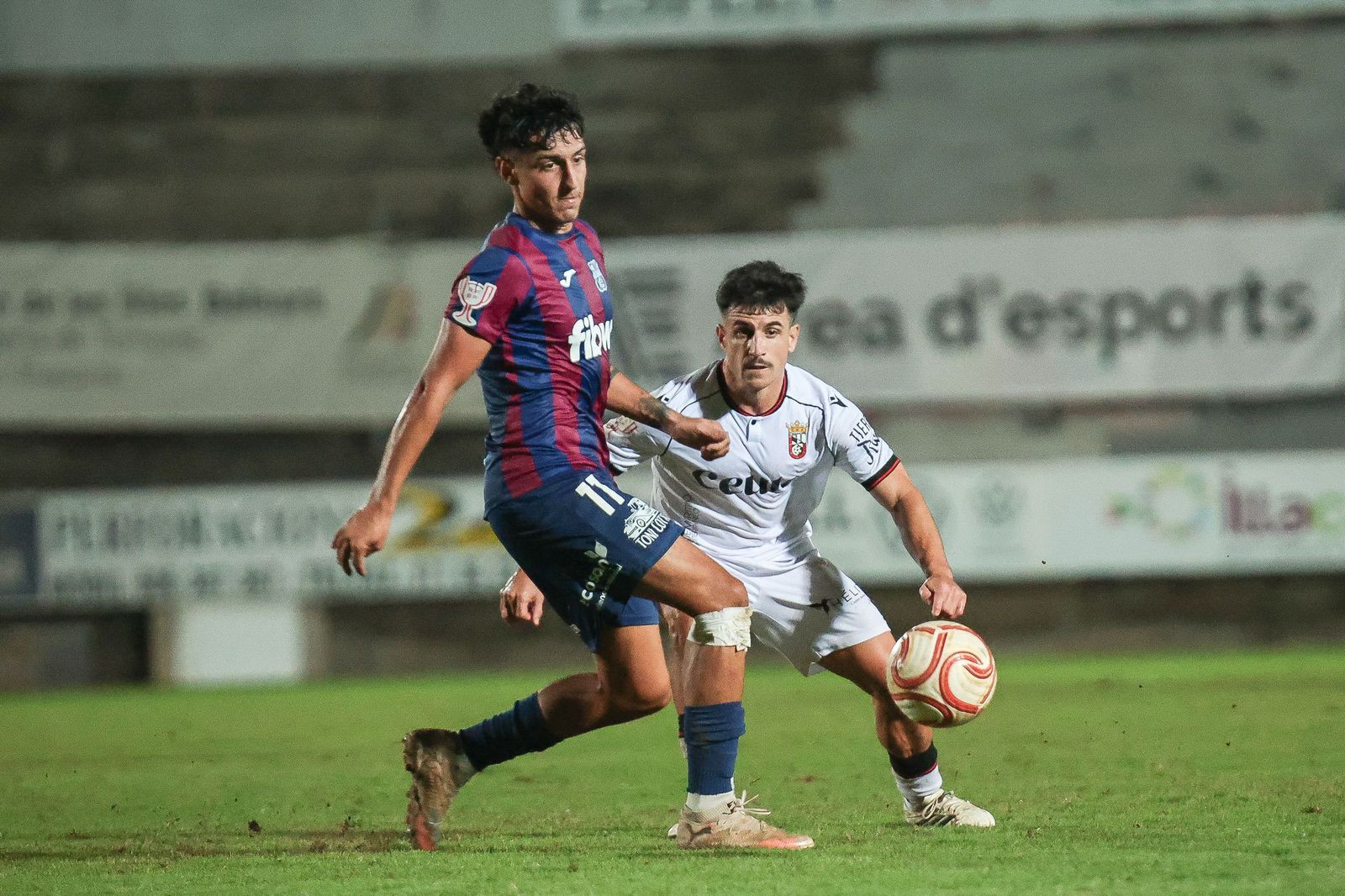 Victoria poco convicente del Ceuta ante el Poblense (1-2) para avanzar en Copa